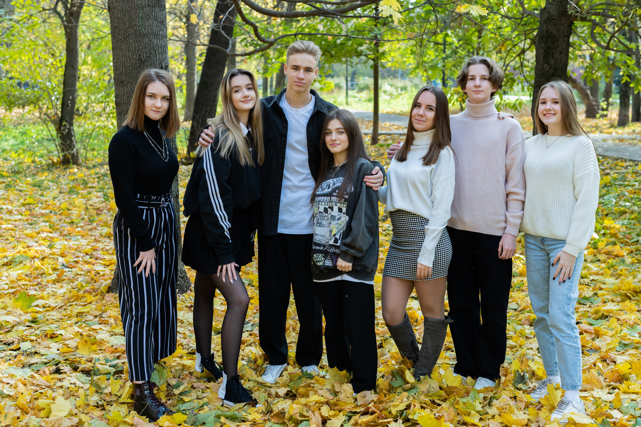 Школа 1637 Москва 11 класс. Выпускные альбомы в Подольске Москве и МО