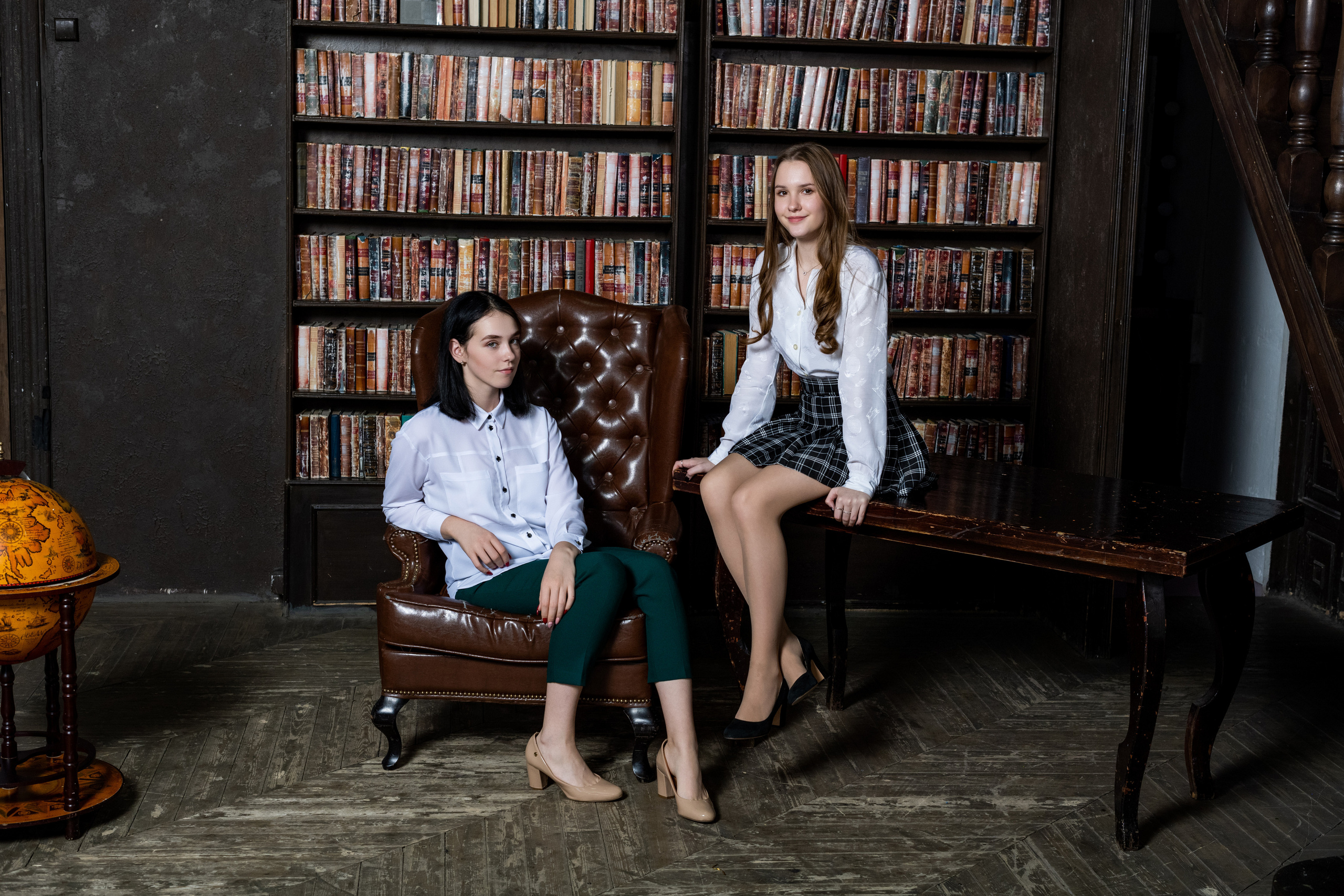 Школа 1637 Москва 11 класс. Выпускные альбомы в Подольске Москве и МО