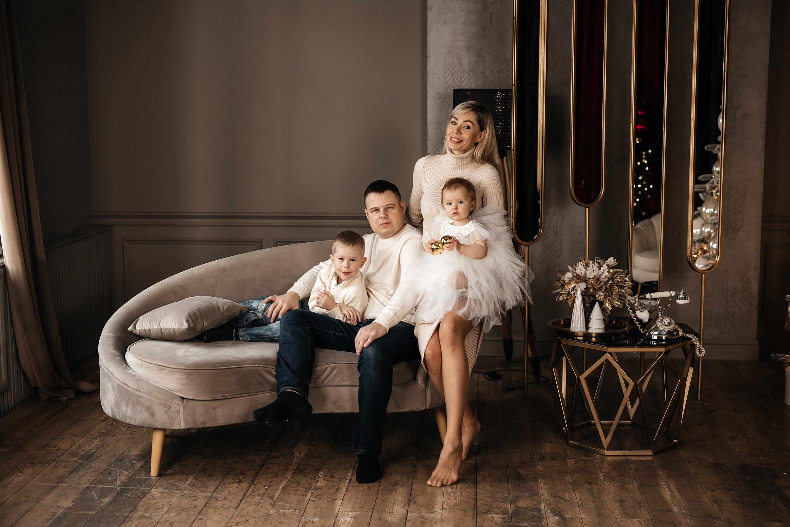 Фотостудии. Свадебный и семейный фотограф в Омске Евгения Хакимова