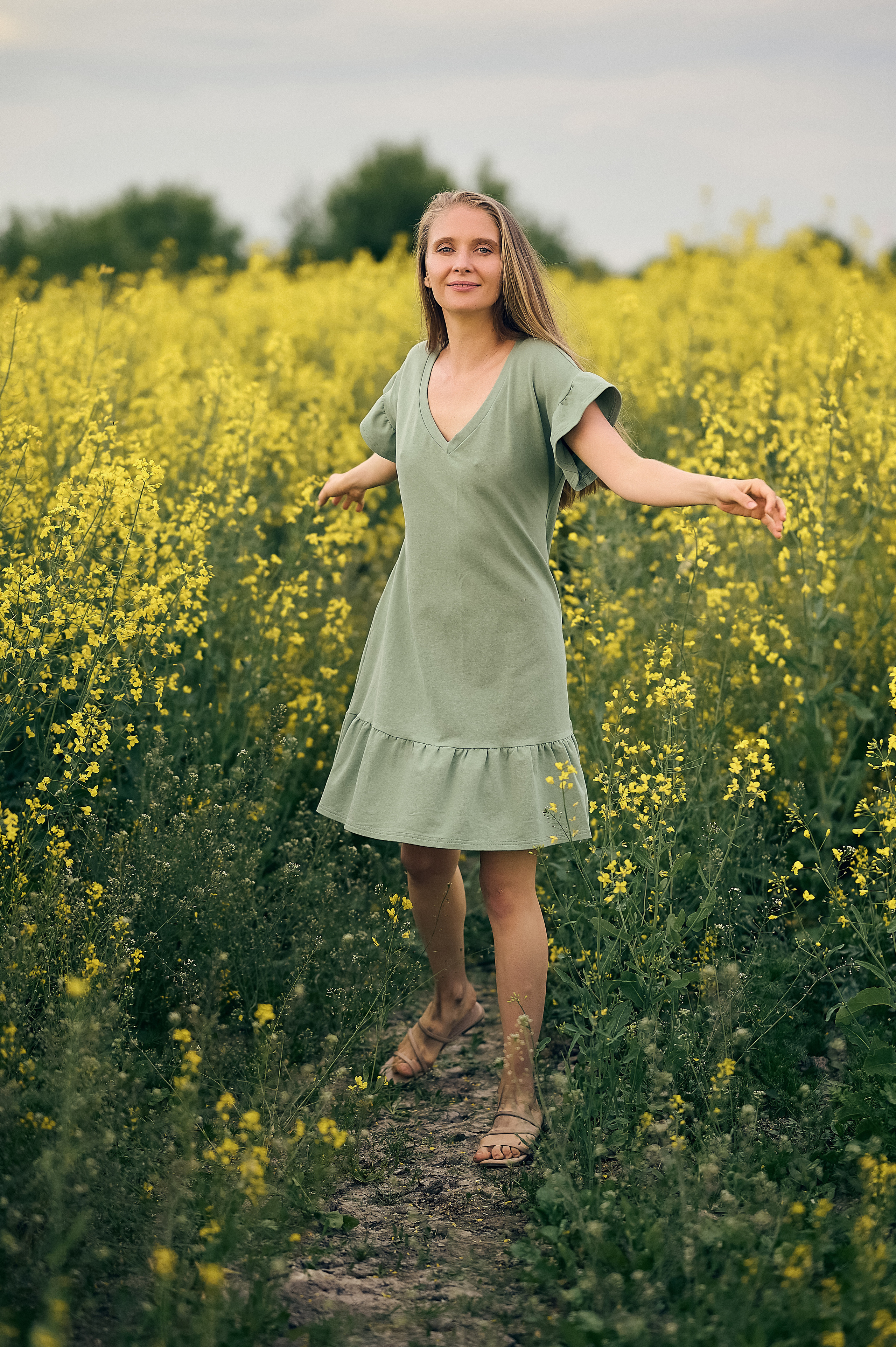 Фотосессия в поле. Фотограф Тихонова Ольга Санкт-Петербург