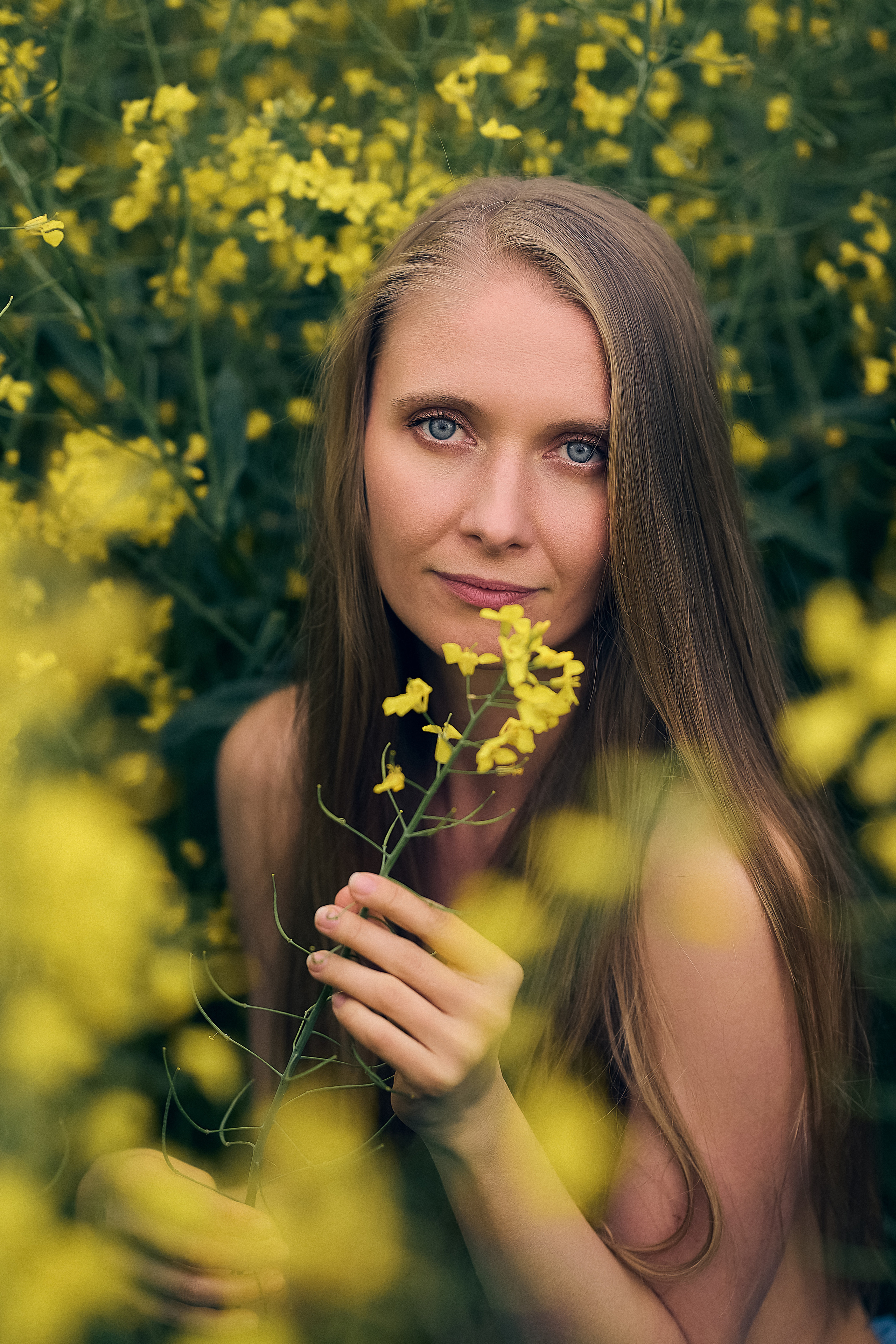 Фотосессия в поле. Фотограф Тихонова Ольга Санкт-Петербург
