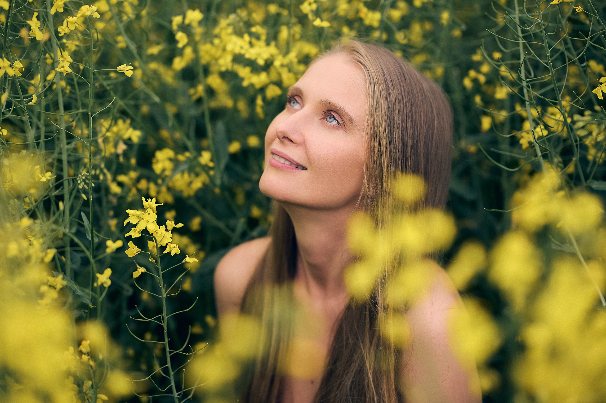 Фотосессия в поле. Фотограф Тихонова Ольга Санкт-Петербург