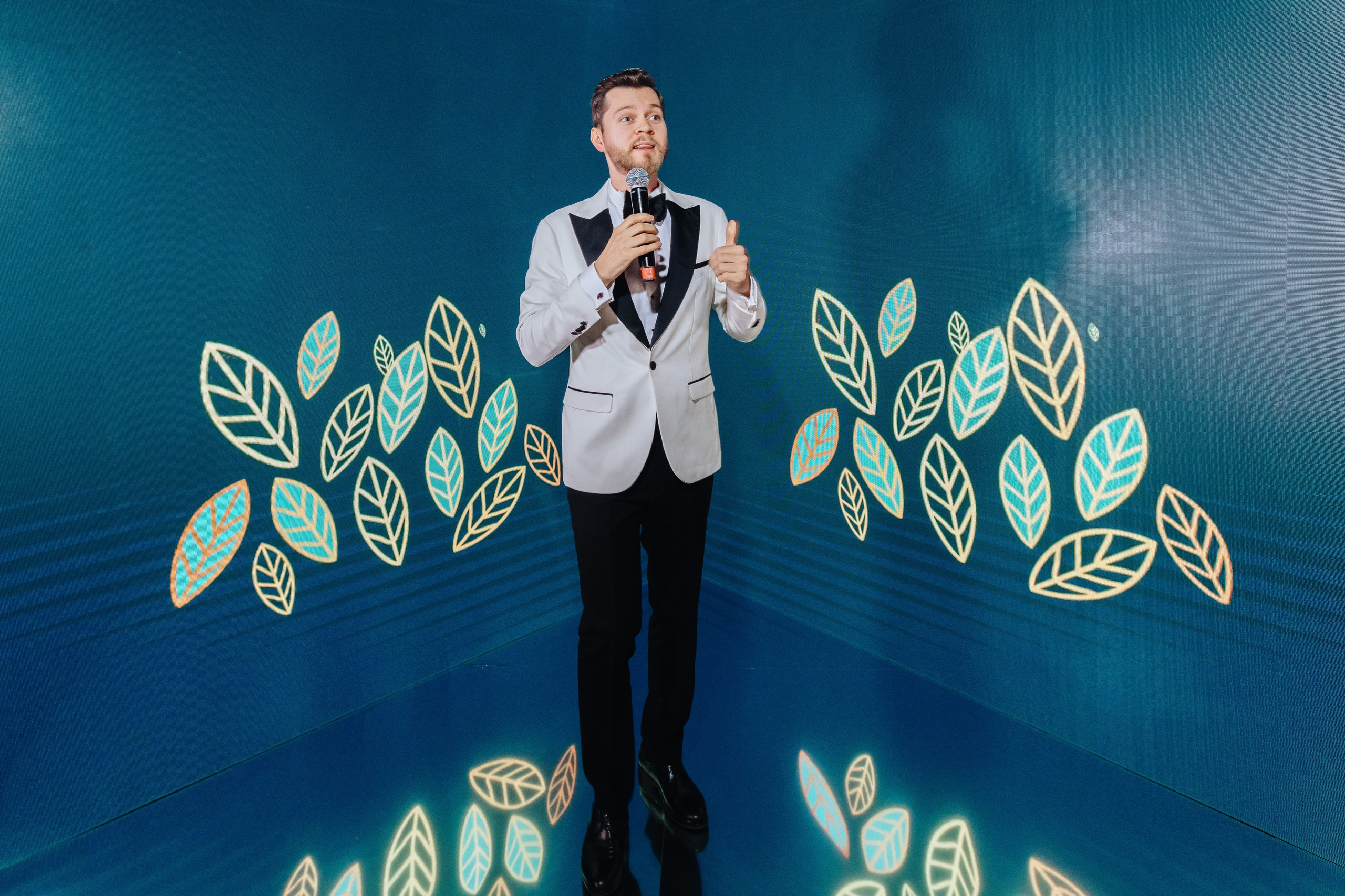 Профессиональный фотограф на новогодний корпоратив | Антон Матвеев Фотограф. Свадебный фотограф в Москве | Антон Матвеев