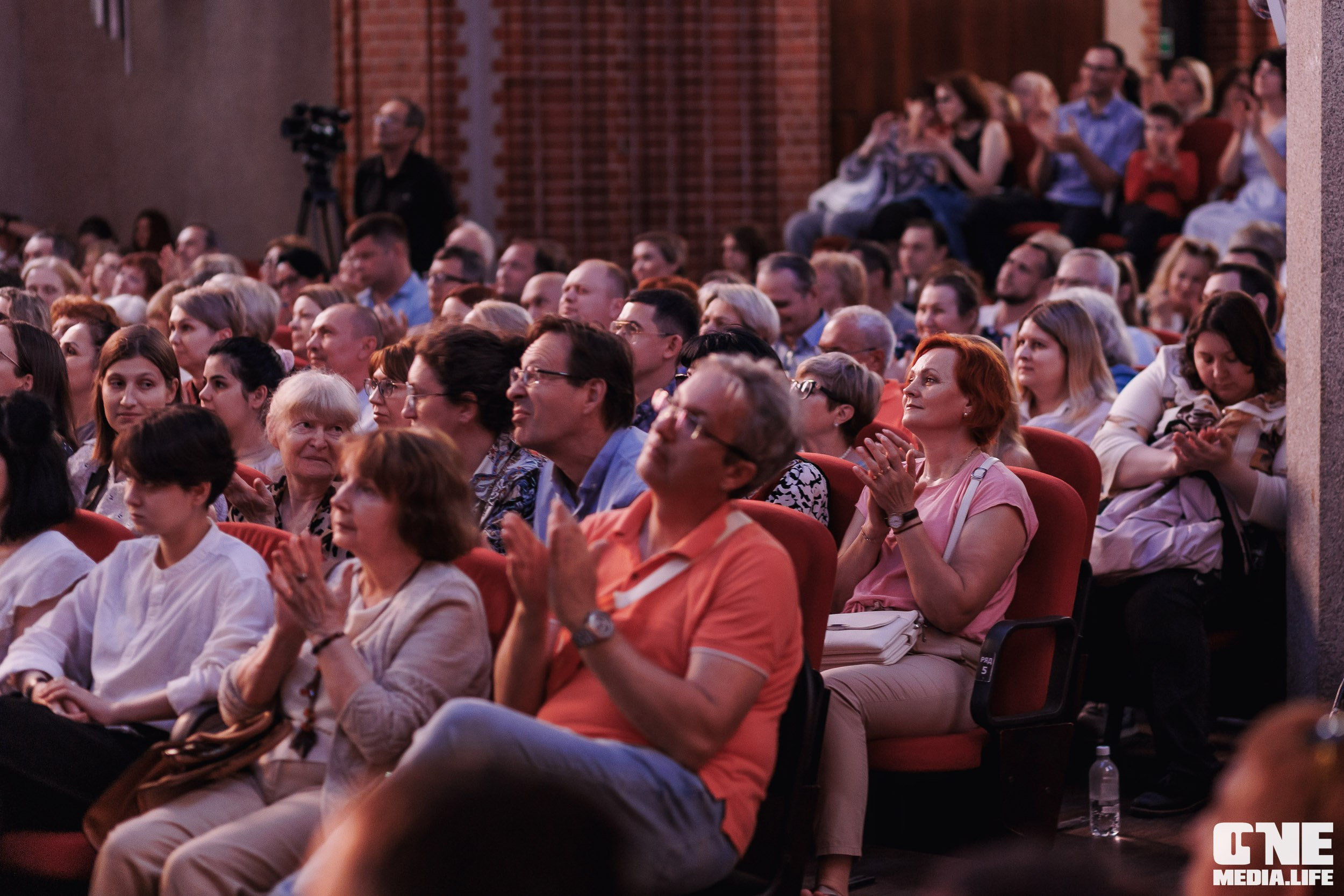 Фоторепортаж из Калининградской филармонии. One Media Life: фоторепортажи, фотоотчеты с мероприятий и заведений