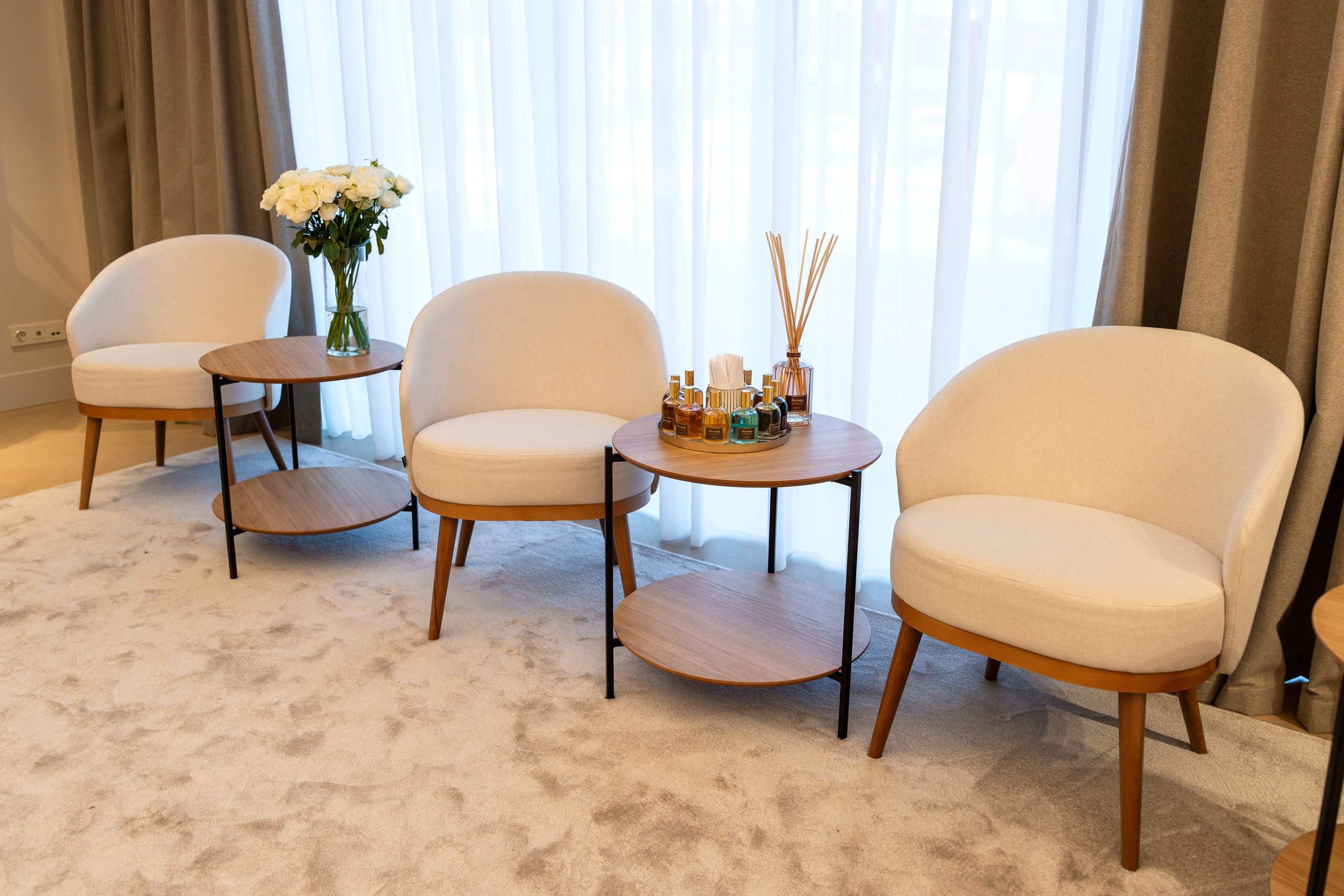 ЦУМ. Фотограф и видеограф в Тюмени Анна Жагорина, ваши фото еще не отдавали так быстро!