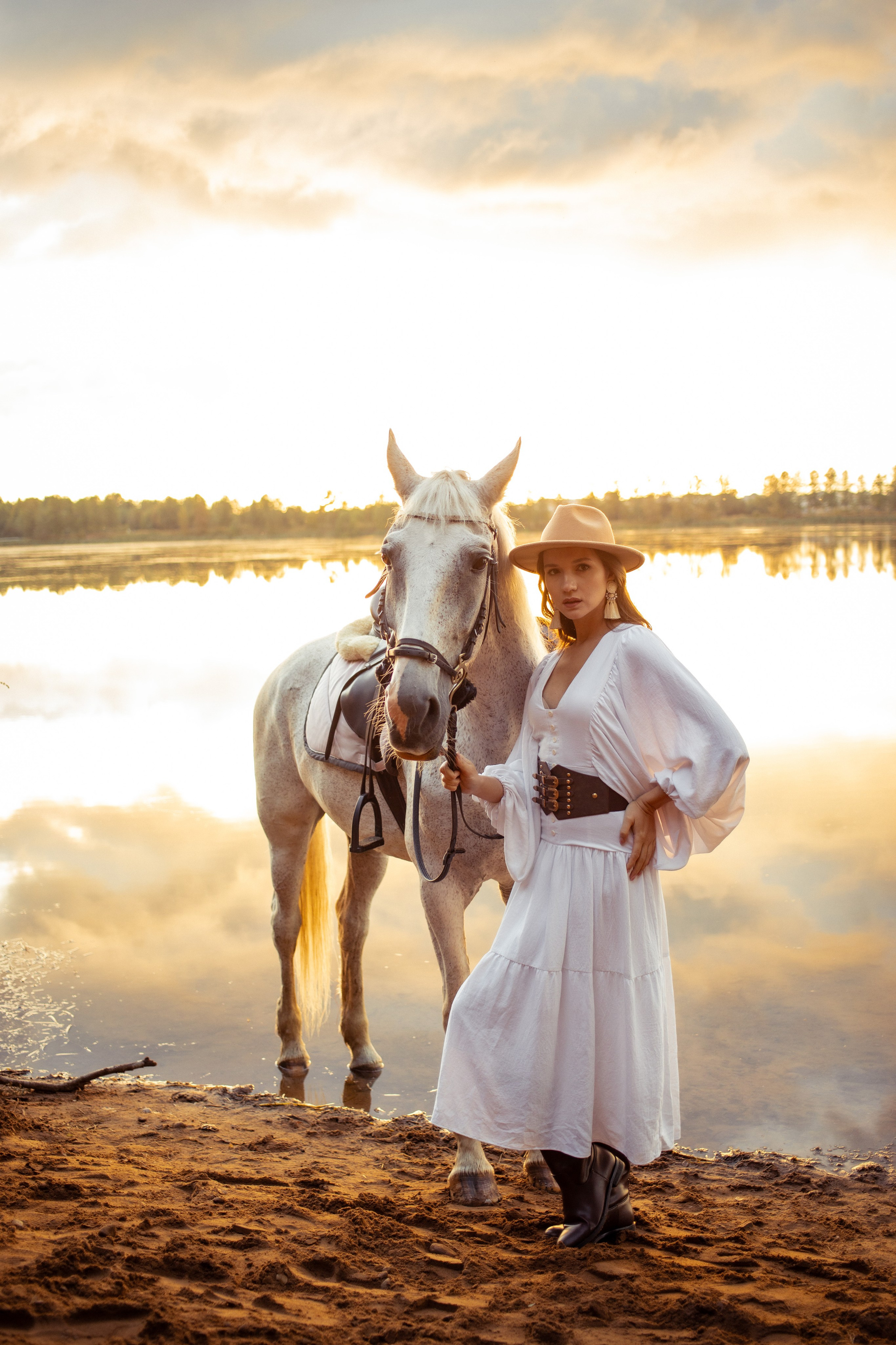 ФОТОСЕССИЯ С ЛОШАДЬЮ