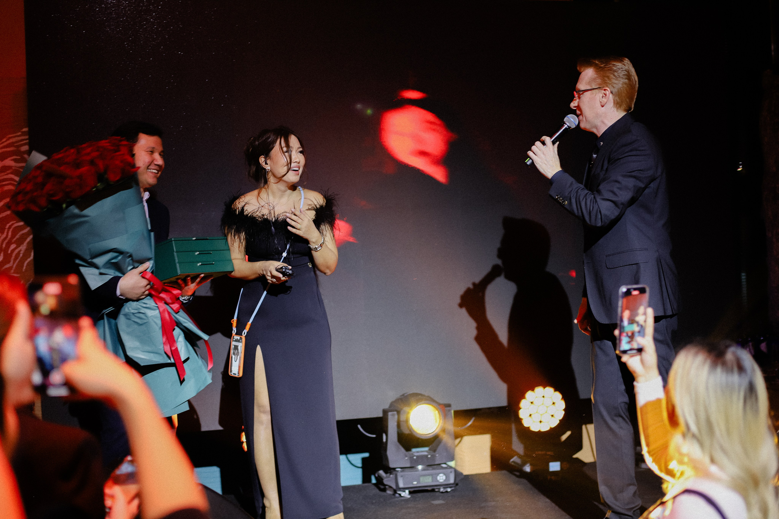 Корпоратив QM | 5.12. Фотограф в Алматы и Москве Даша Пушкина