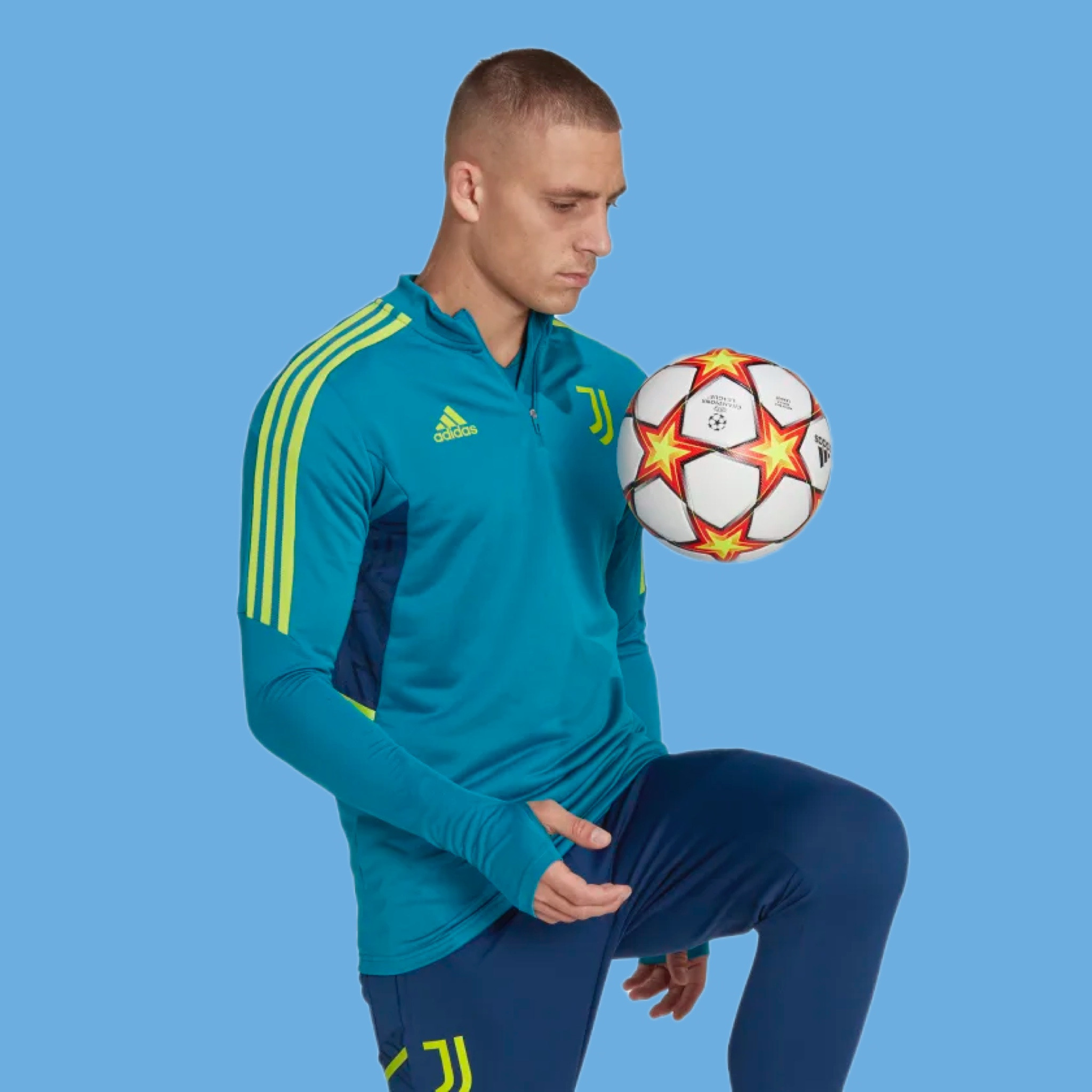 Купить кофту Ювентуса 22/23. Футбольный магазин — ssw_magazin