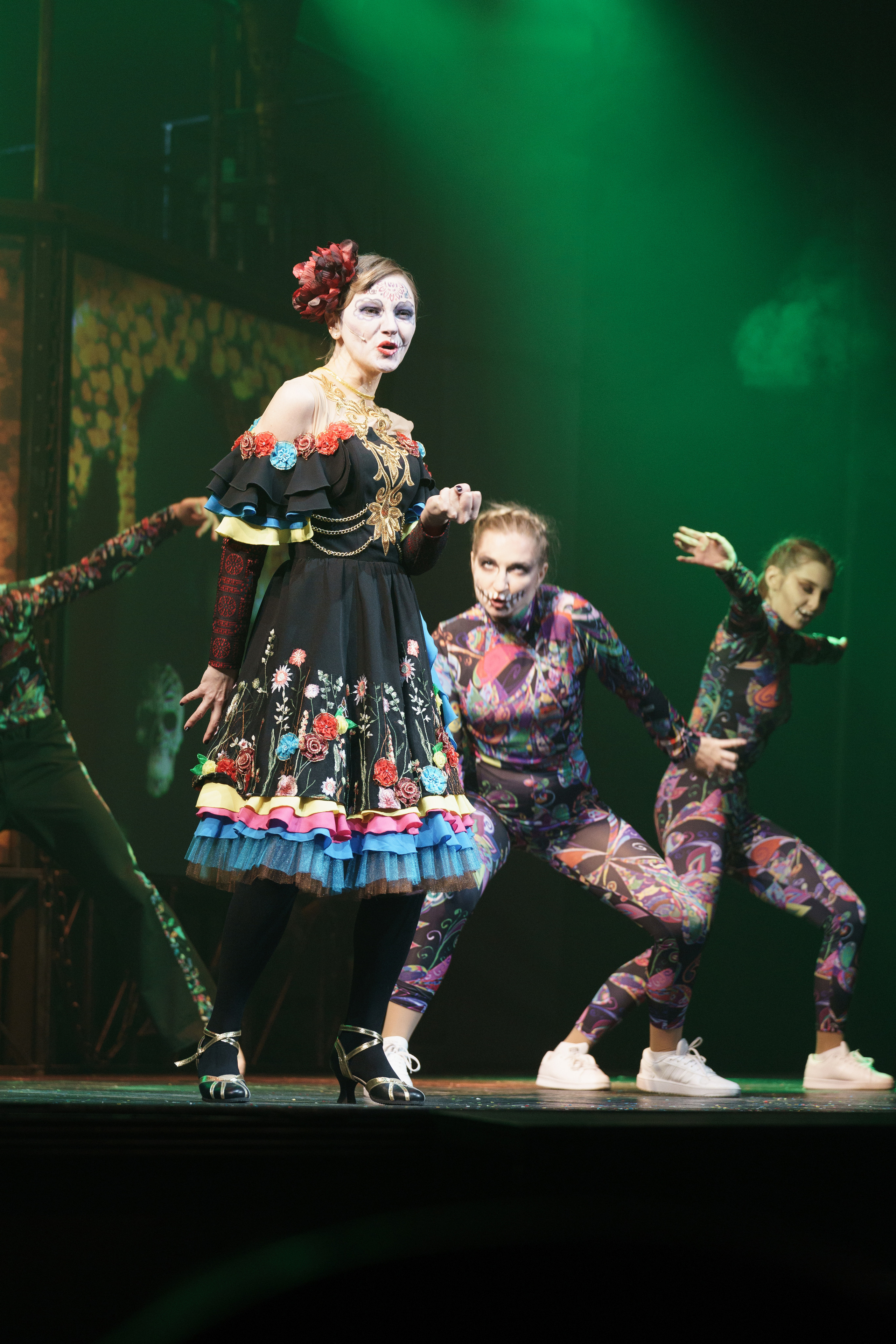 МОГТЮЗ: Иван Царевич и Серый Волк. Сайт фотографа Сергея Абрамова