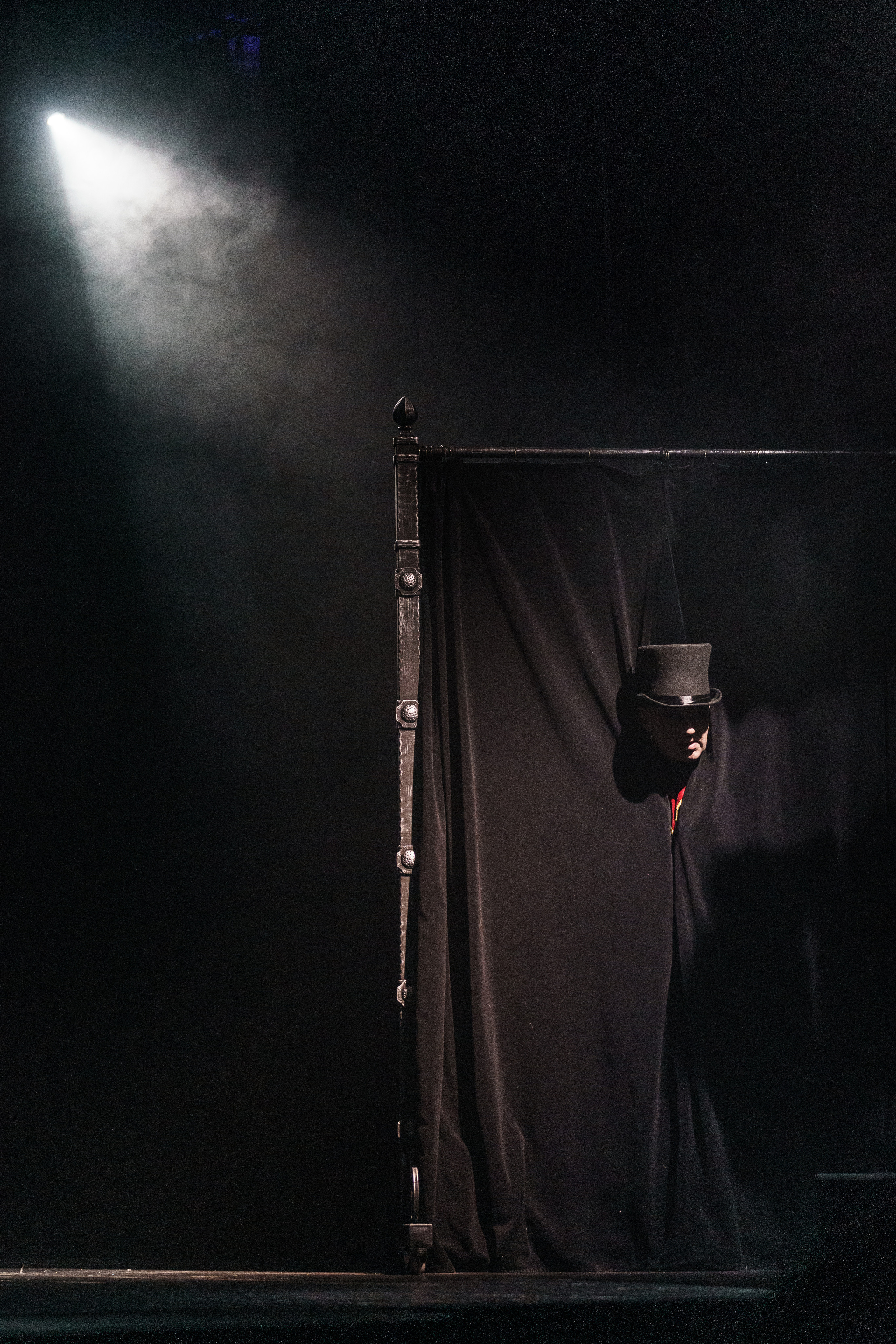 МОГТЮЗ: Иван Царевич и Серый Волк. Сайт фотографа Сергея Абрамова