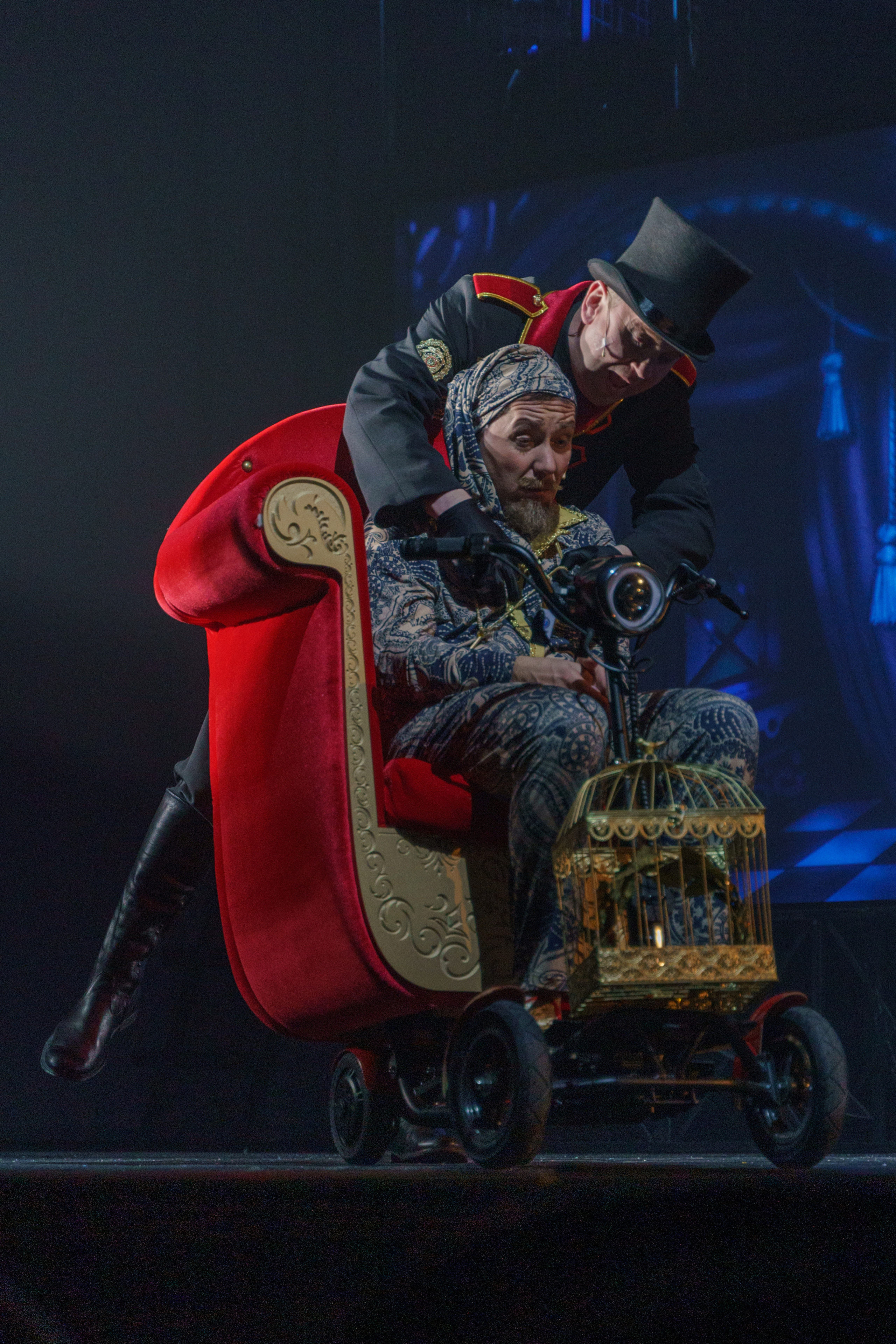 МОГТЮЗ: Иван Царевич и Серый Волк. Сайт фотографа Сергея Абрамова