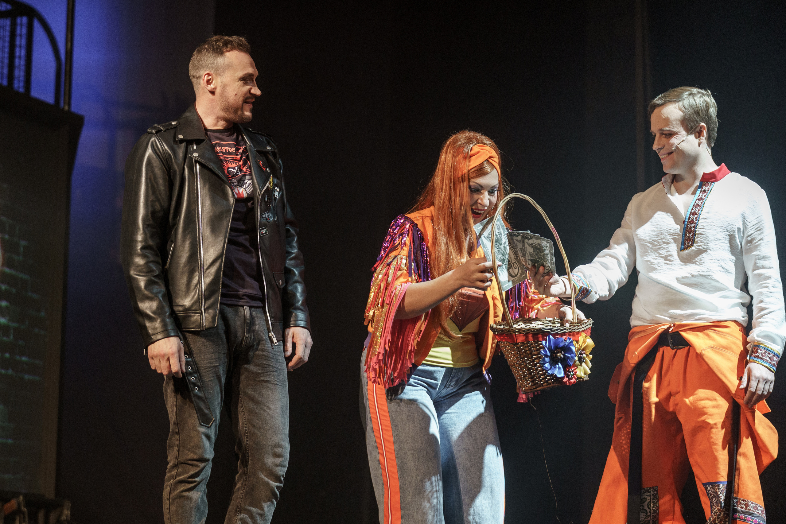 МОГТЮЗ: Иван Царевич и Серый Волк. Сайт фотографа Сергея Абрамова