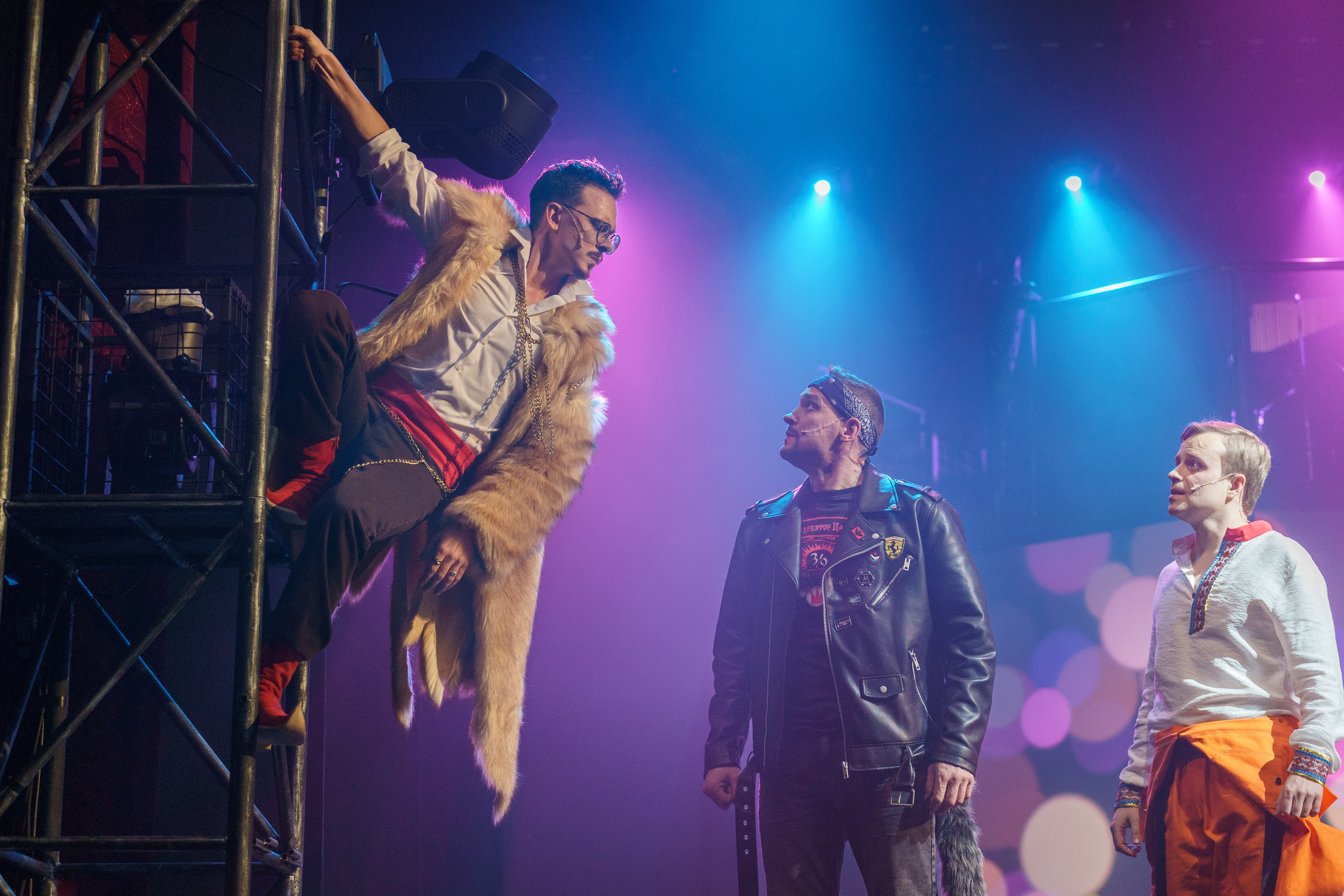 МОГТЮЗ: Иван Царевич и Серый Волк. Сайт фотографа Сергея Абрамова