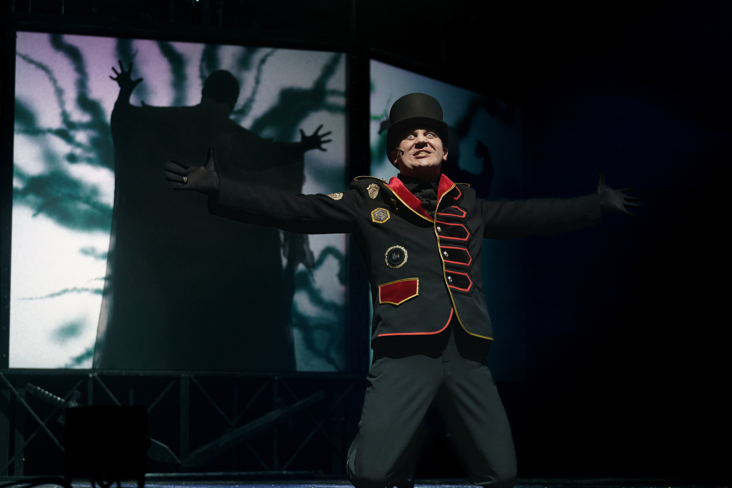 МОГТЮЗ: Иван Царевич и Серый Волк. Сайт фотографа Сергея Абрамова