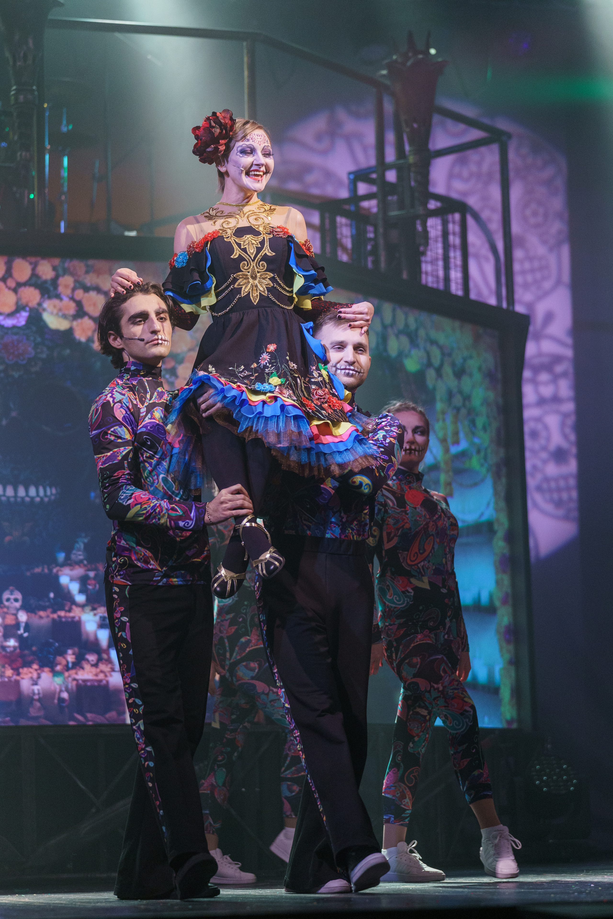 МОГТЮЗ: Иван Царевич и Серый Волк. Сайт фотографа Сергея Абрамова