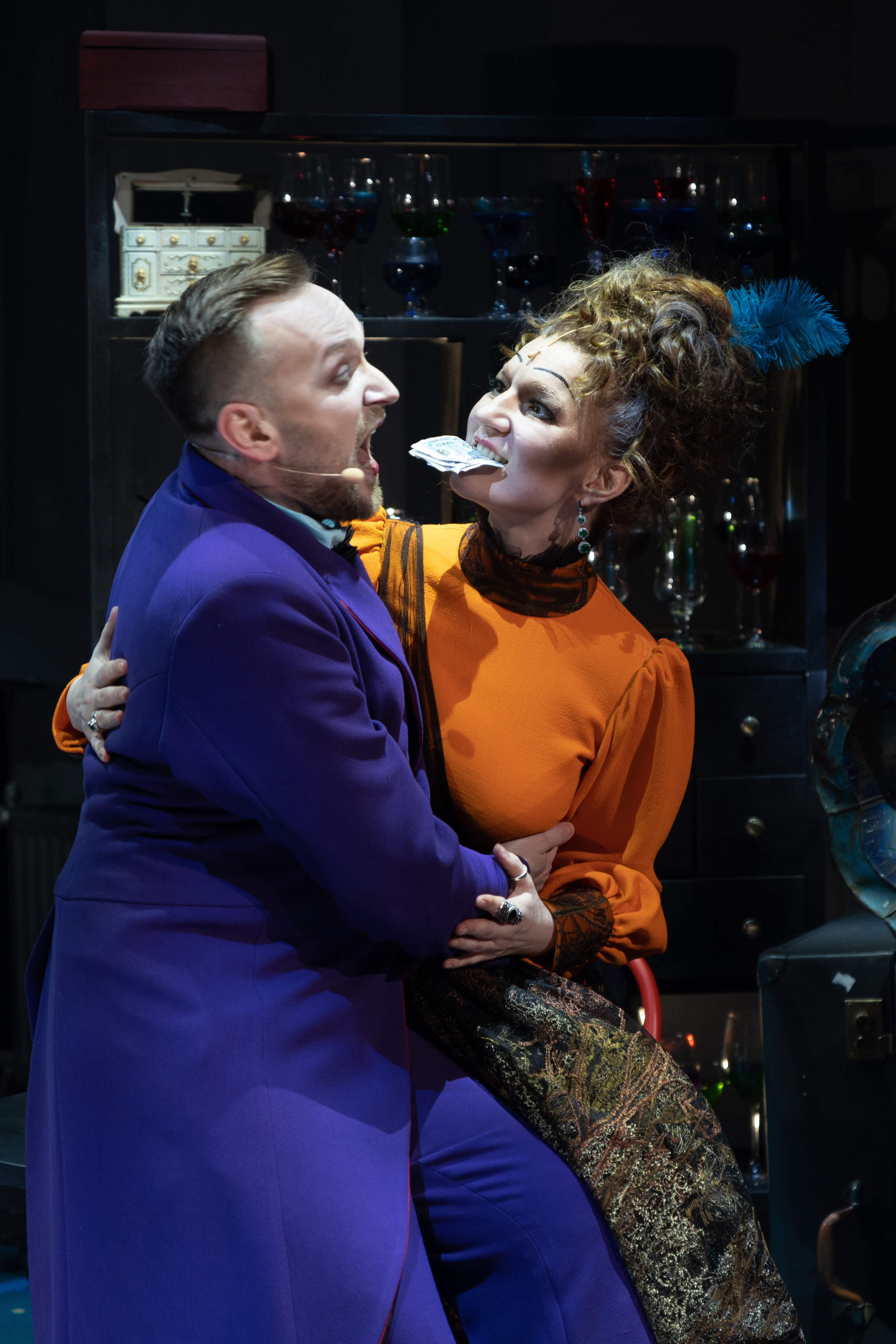 Театр Камбуровой: 24 часа из жизни женщины. Сайт фотографа Сергея Абрамова