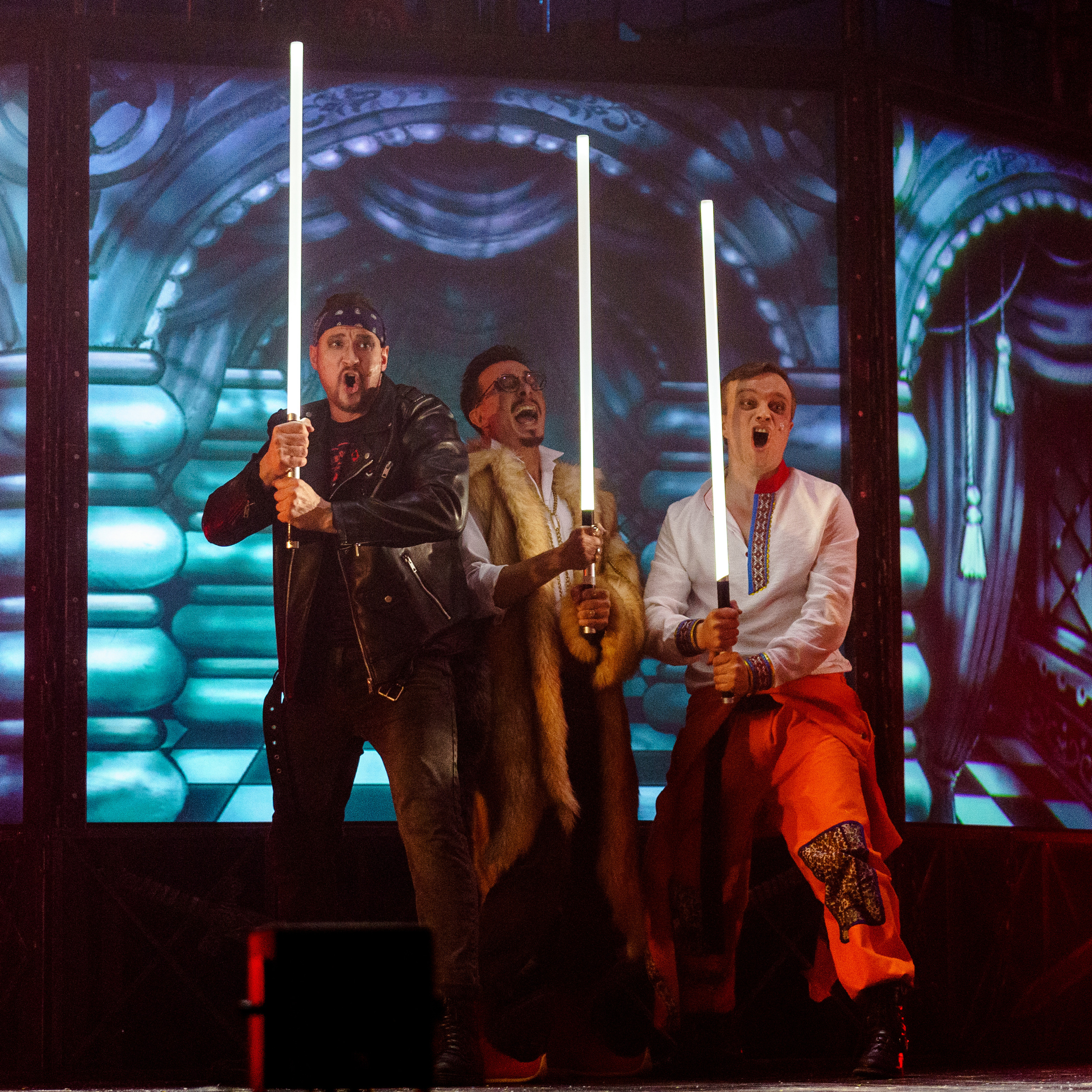 МОГТЮЗ: Иван Царевич и Серый Волк. Сайт фотографа Сергея Абрамова