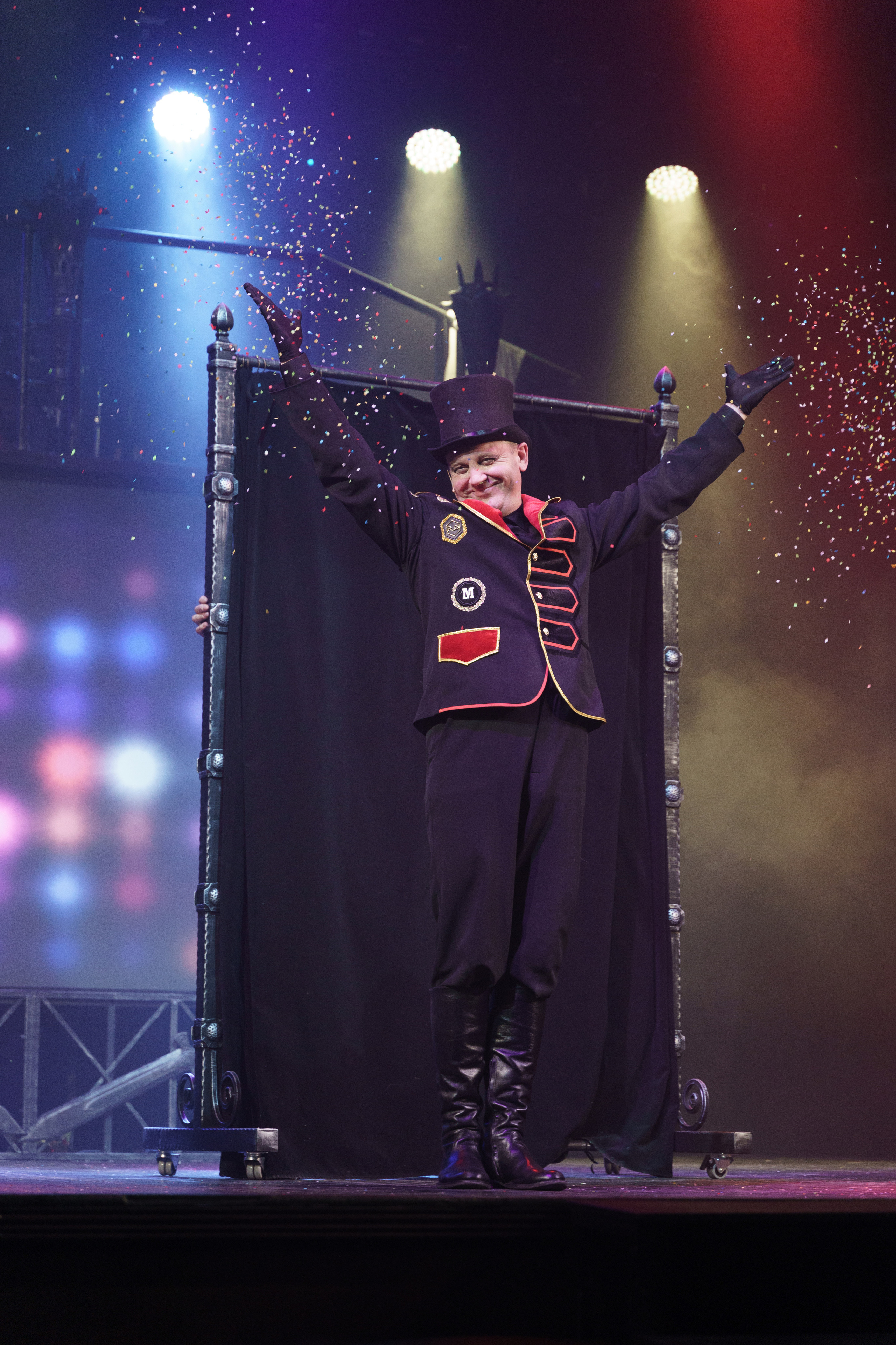 МОГТЮЗ: Иван Царевич и Серый Волк. Сайт фотографа Сергея Абрамова