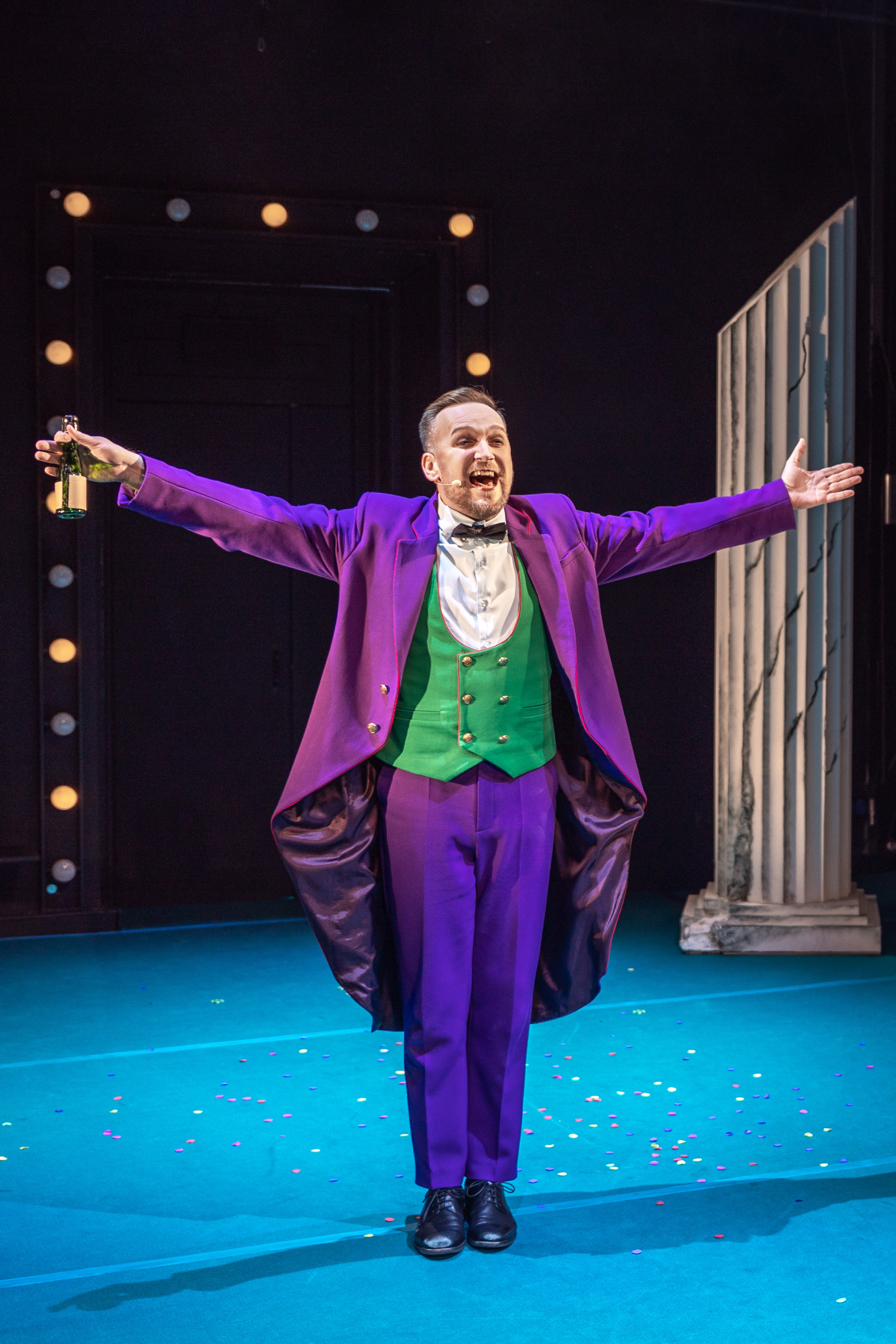 Театр Камбуровой: 24 часа из жизни женщины. Сайт фотографа Сергея Абрамова