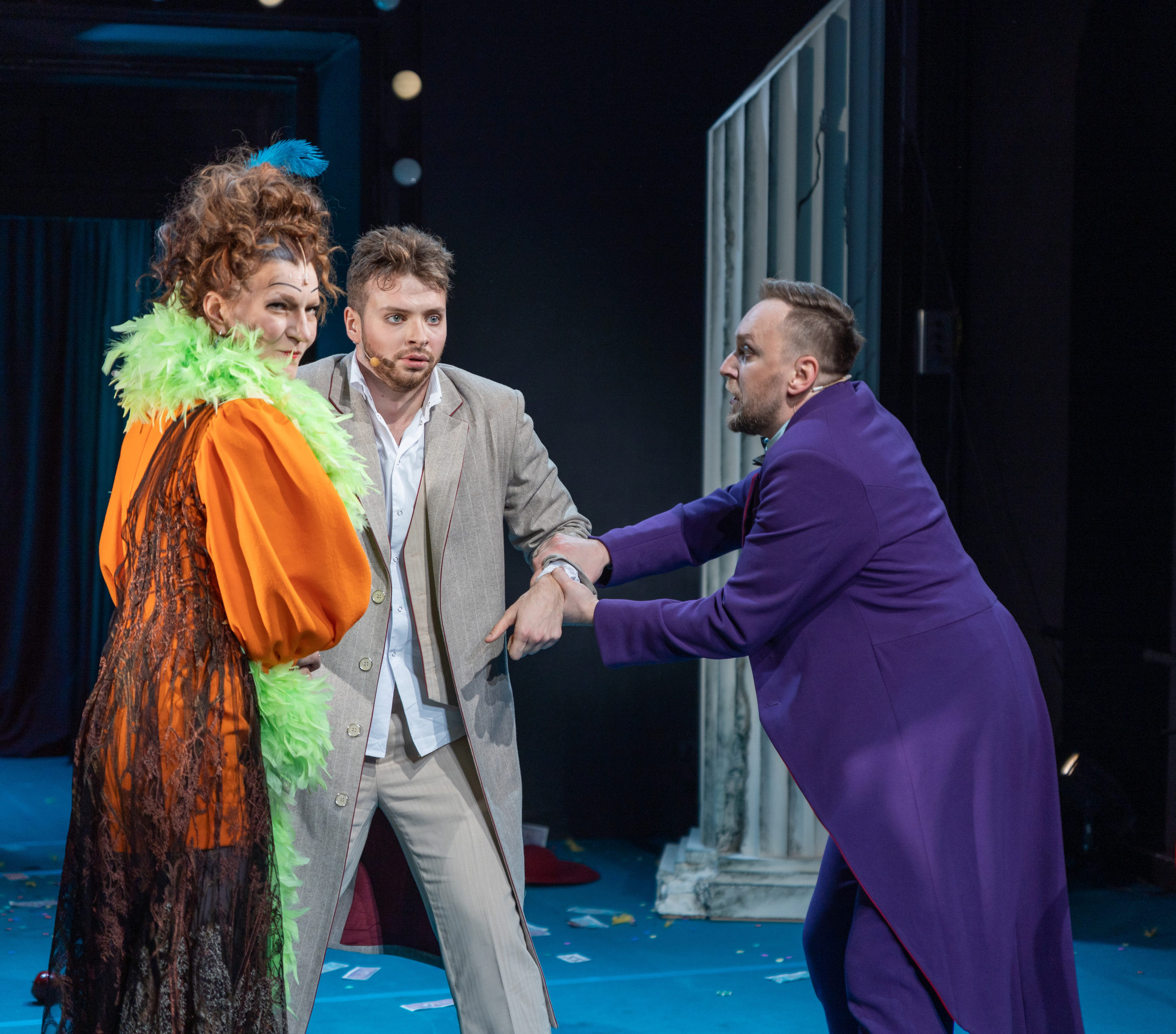 Театр Камбуровой: 24 часа из жизни женщины. Сайт фотографа Сергея Абрамова