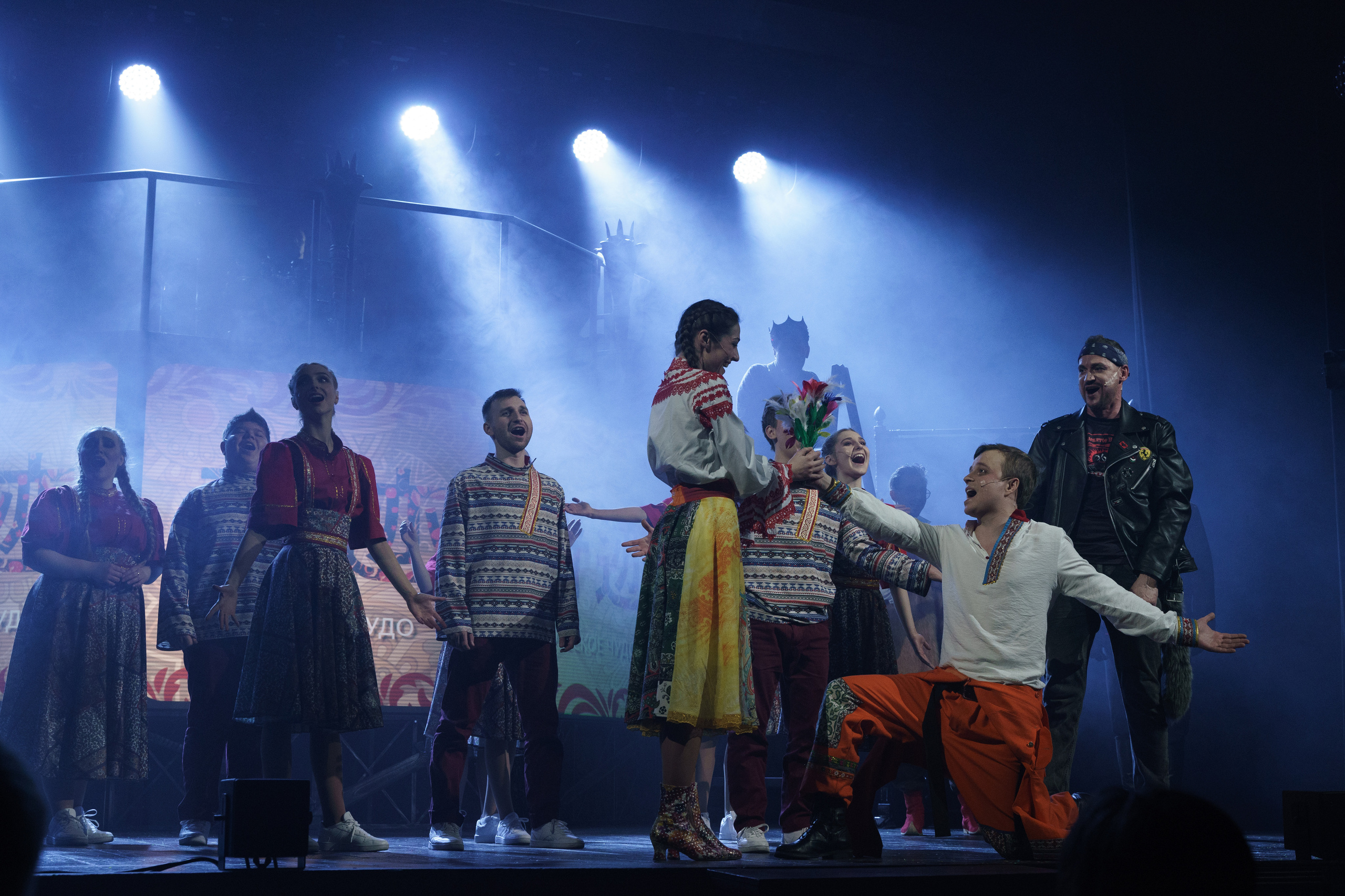 МОГТЮЗ: Иван Царевич и Серый Волк. Сайт фотографа Сергея Абрамова