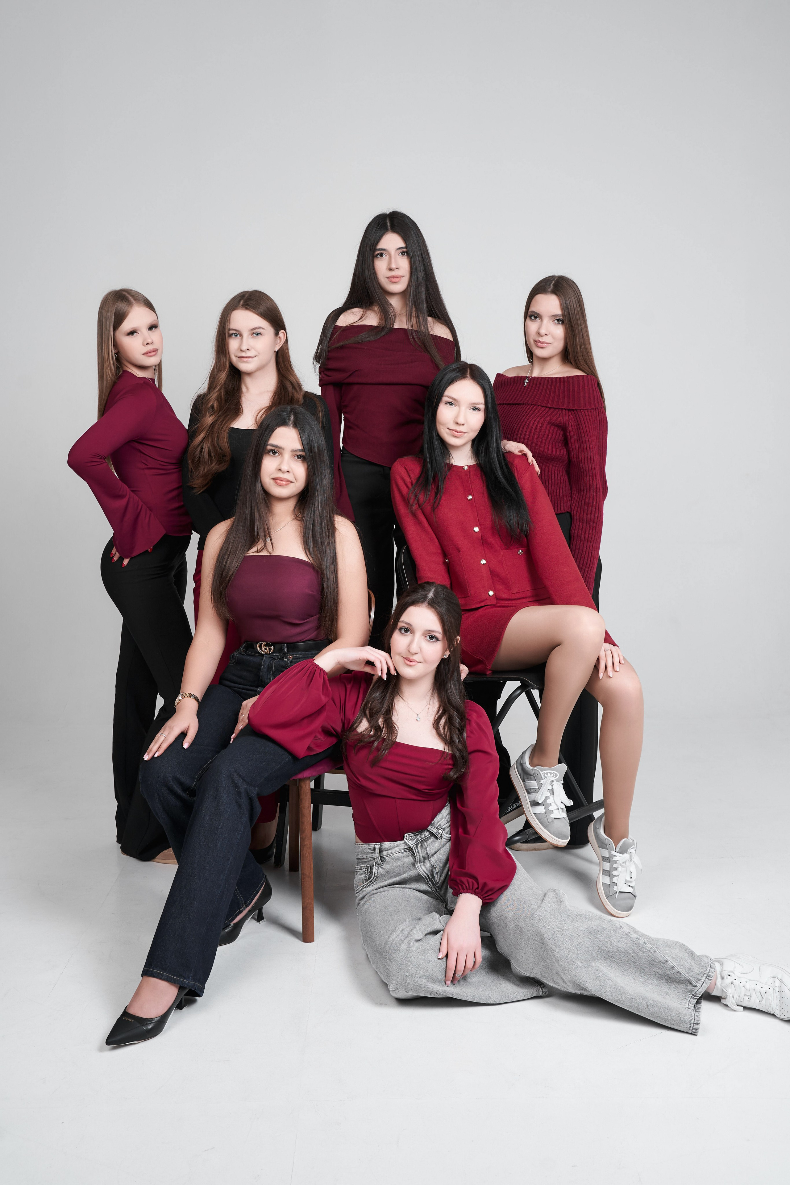 Выпускные альбомы Волгоград и Волжский для детских садов, школ ВУЗов