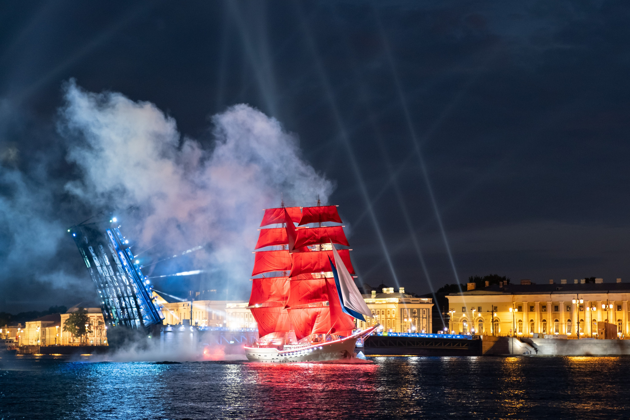 Репортажные кадры с различных соревнований, мероприятий, театральных представлений. Интерьерный фотограф в Санкт-Петербурге Михаил Азаров. Печать и продажа фотографий