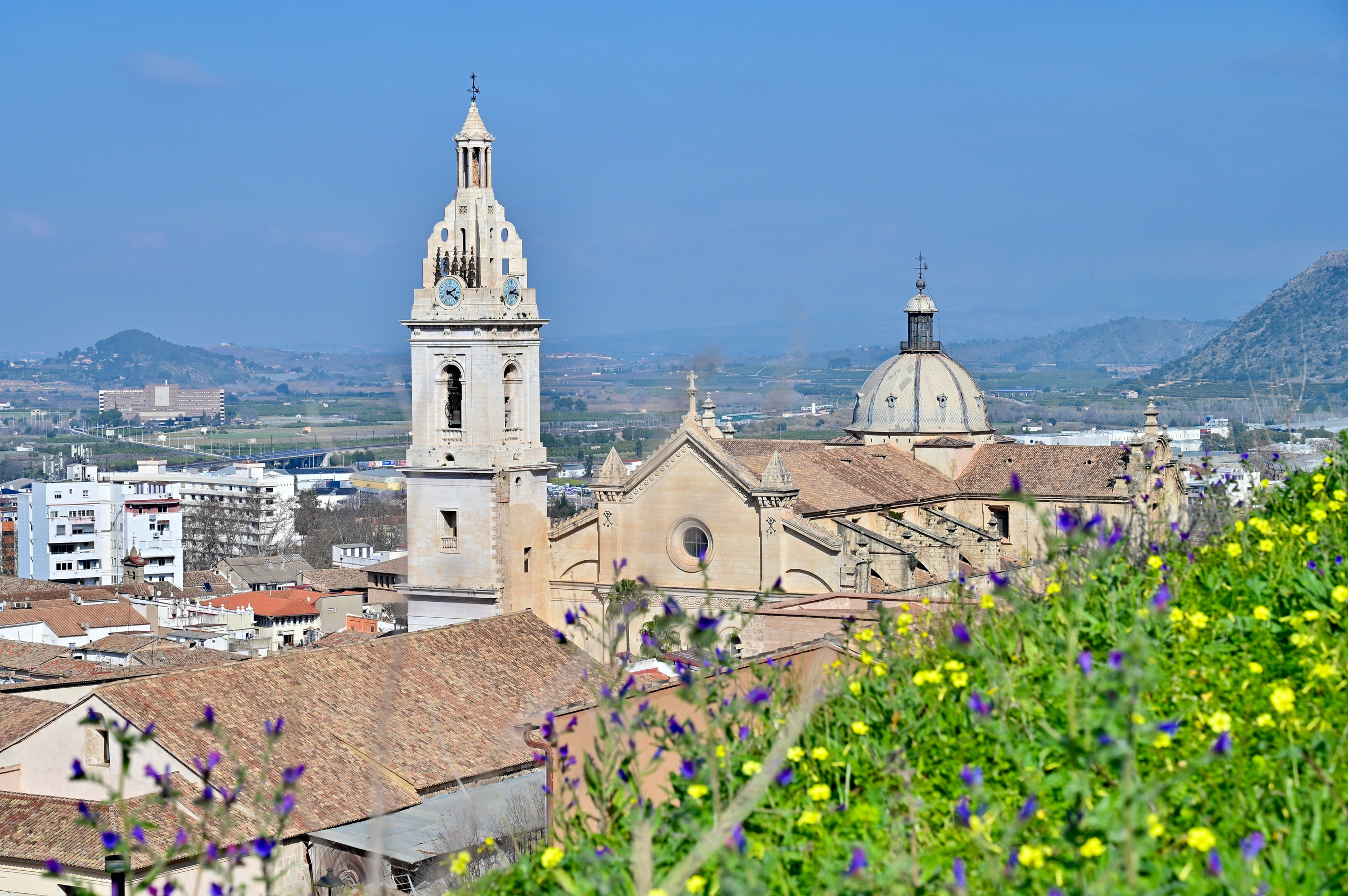 Достопримечательности Испании, город Хатива. Гид и фотограф в Валенсии Новиков Михаил