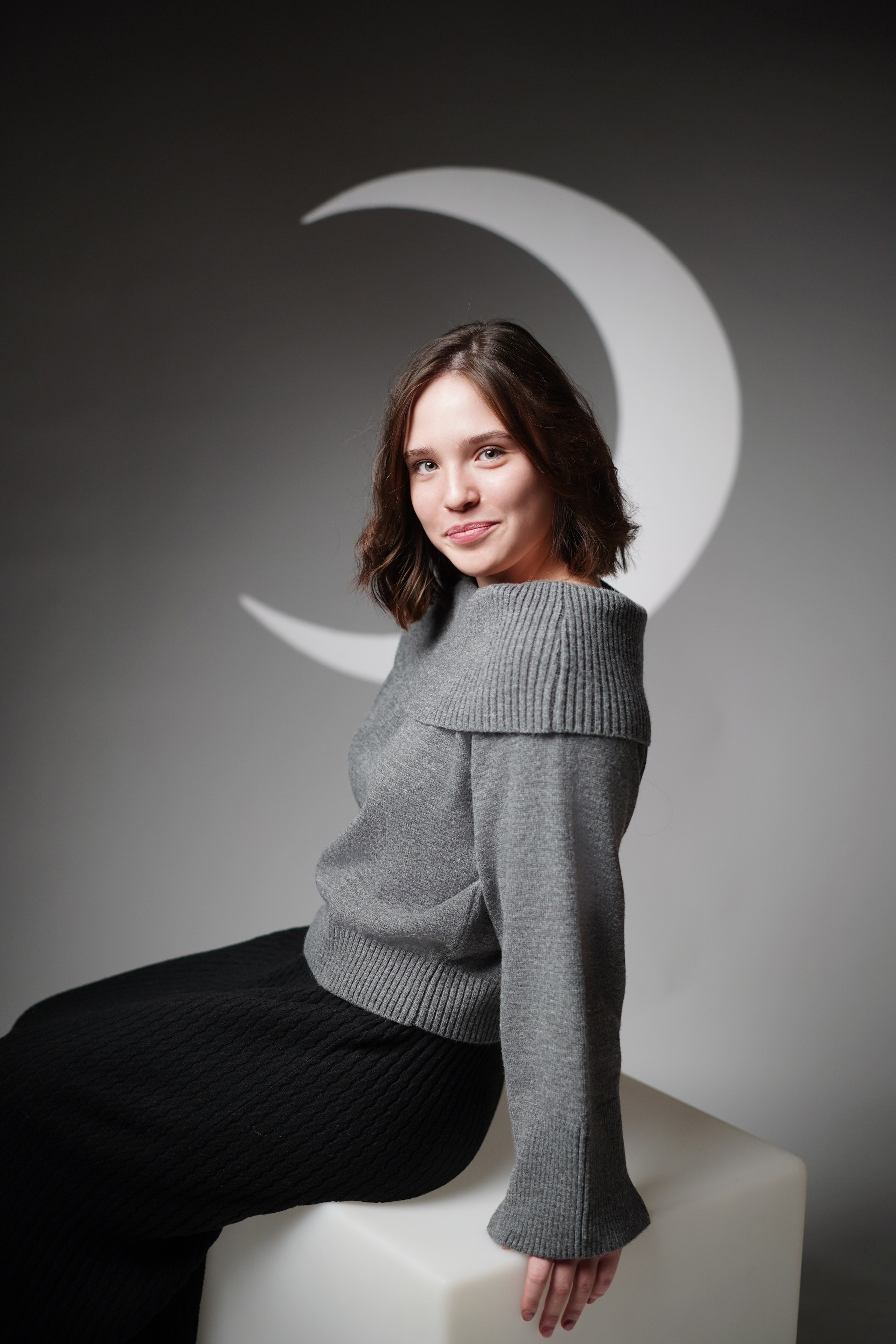 Стиль портрета в студии. GOTRA — выпускные альбомы в Тюмени