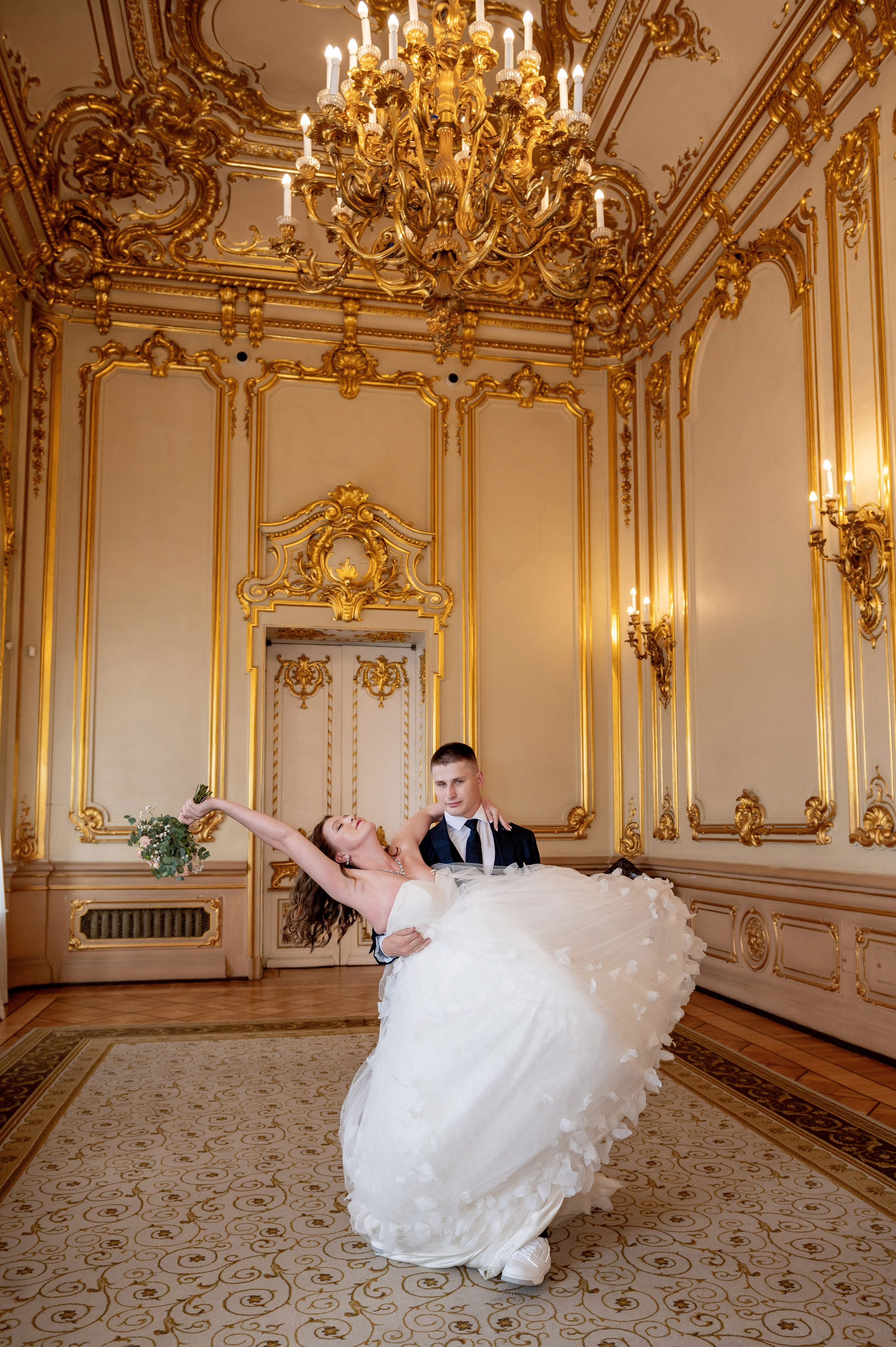 Зажигательная и динамичная свадебная фотосессия Анастасии и Максима. Портретный, семейный и свадебный фотограф в Санкт-Петербурге и в Пушкине Ширяев Денис