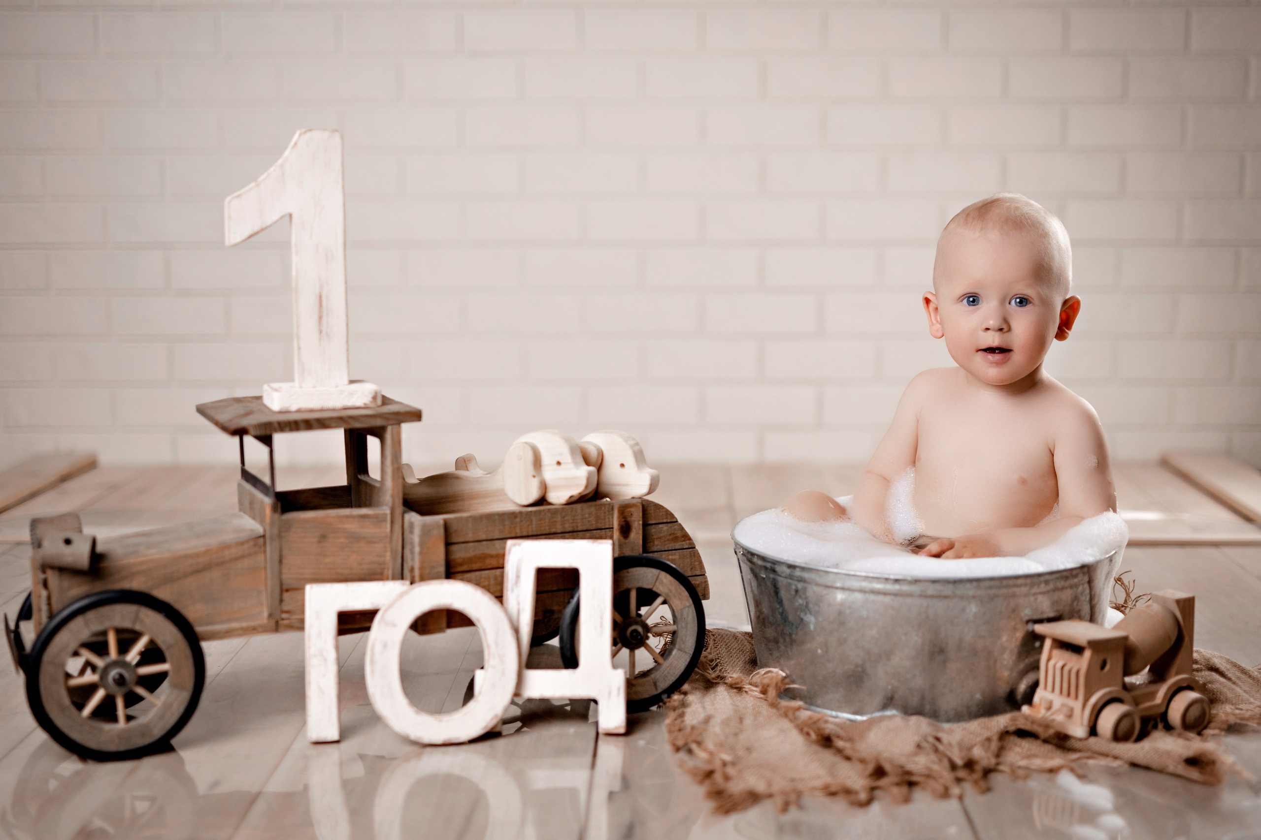 Годовасие, фотосессия на годик в студии, фотогрф на годик.