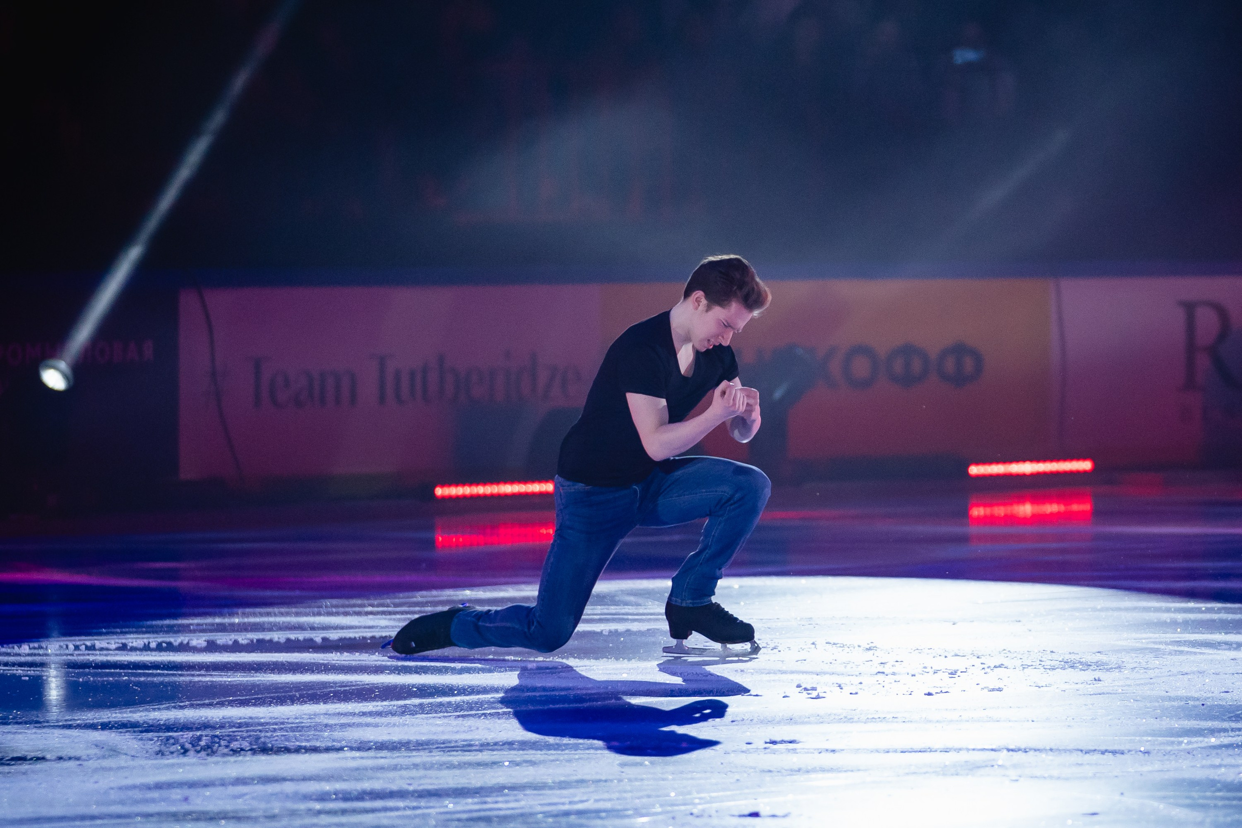Шоу «Чемпионы на льду» в Новосибирске. Воробьева Ксения — Спортивный и танцевальный фотограф Новосибирск