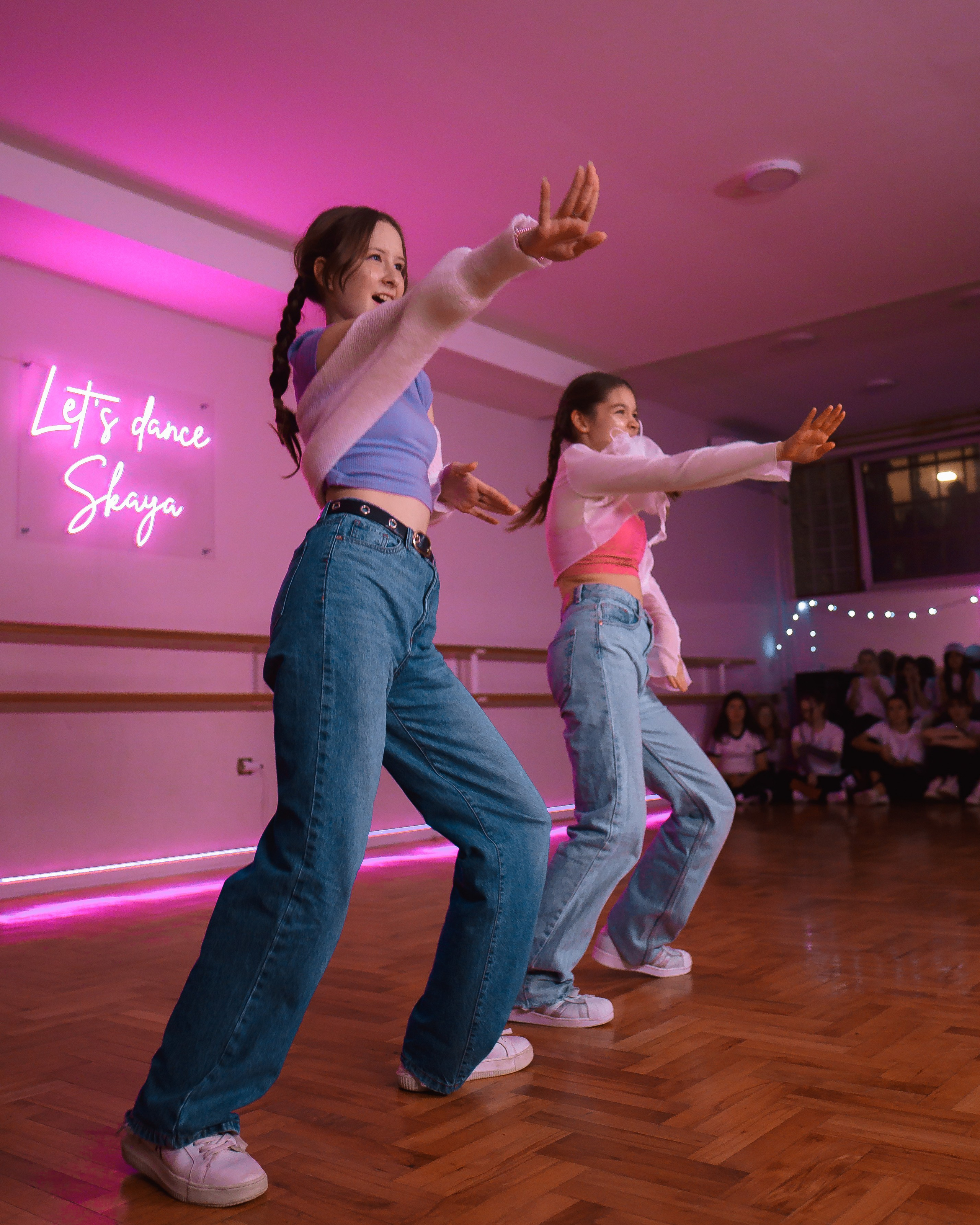 НОВОГОДНИЙ КОНЦЕРТ В СТУДИИ «SKAYA». Фотограф в Белграде Чугреева Елена