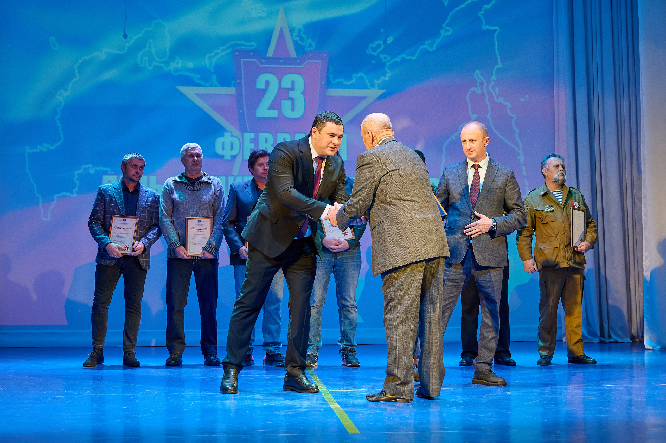 23 февраля Марьина роща. Жизнь курорта Кабардинка в фотографиях