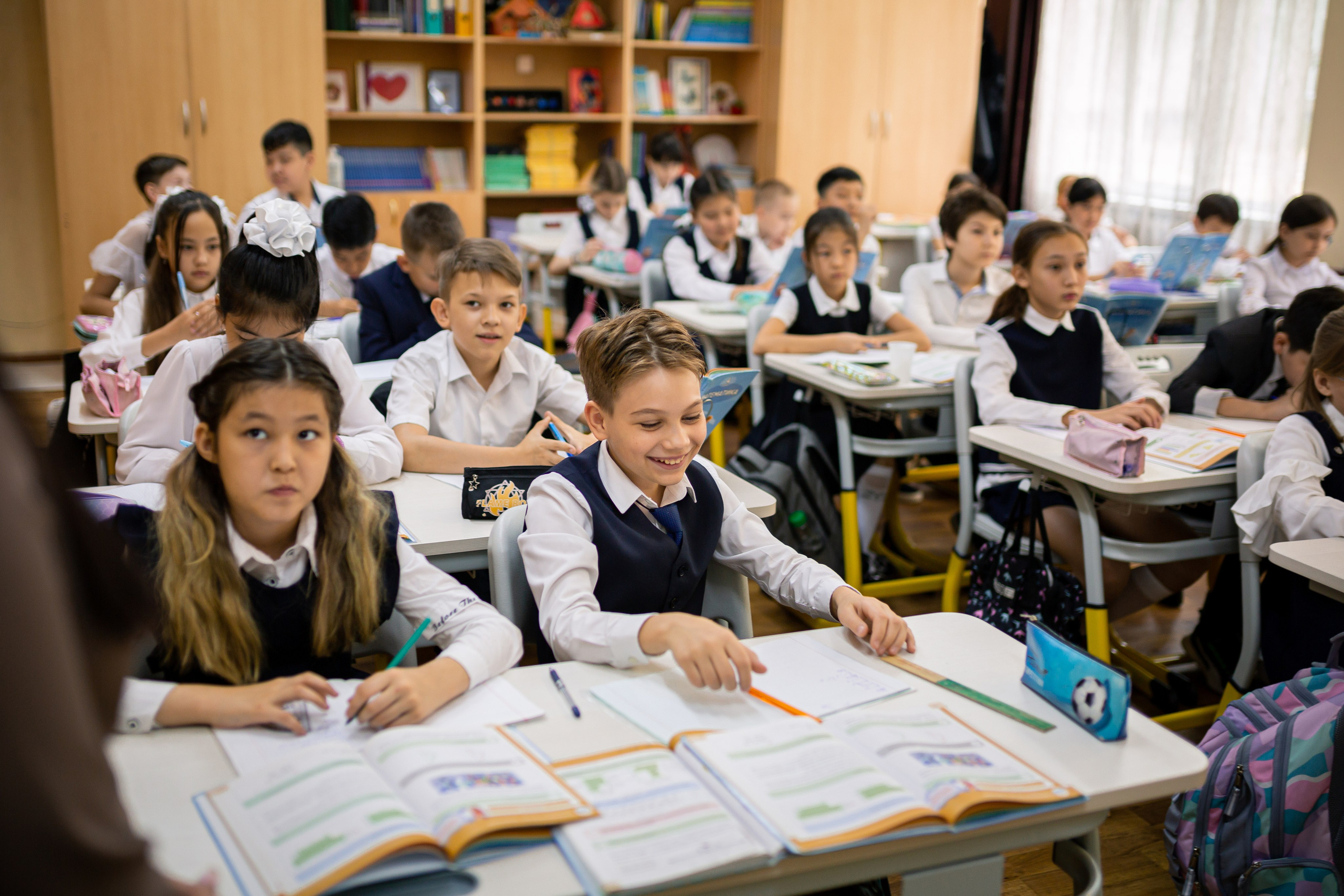 Начальная школа. Отбасылық фотограф Алена Шаталова