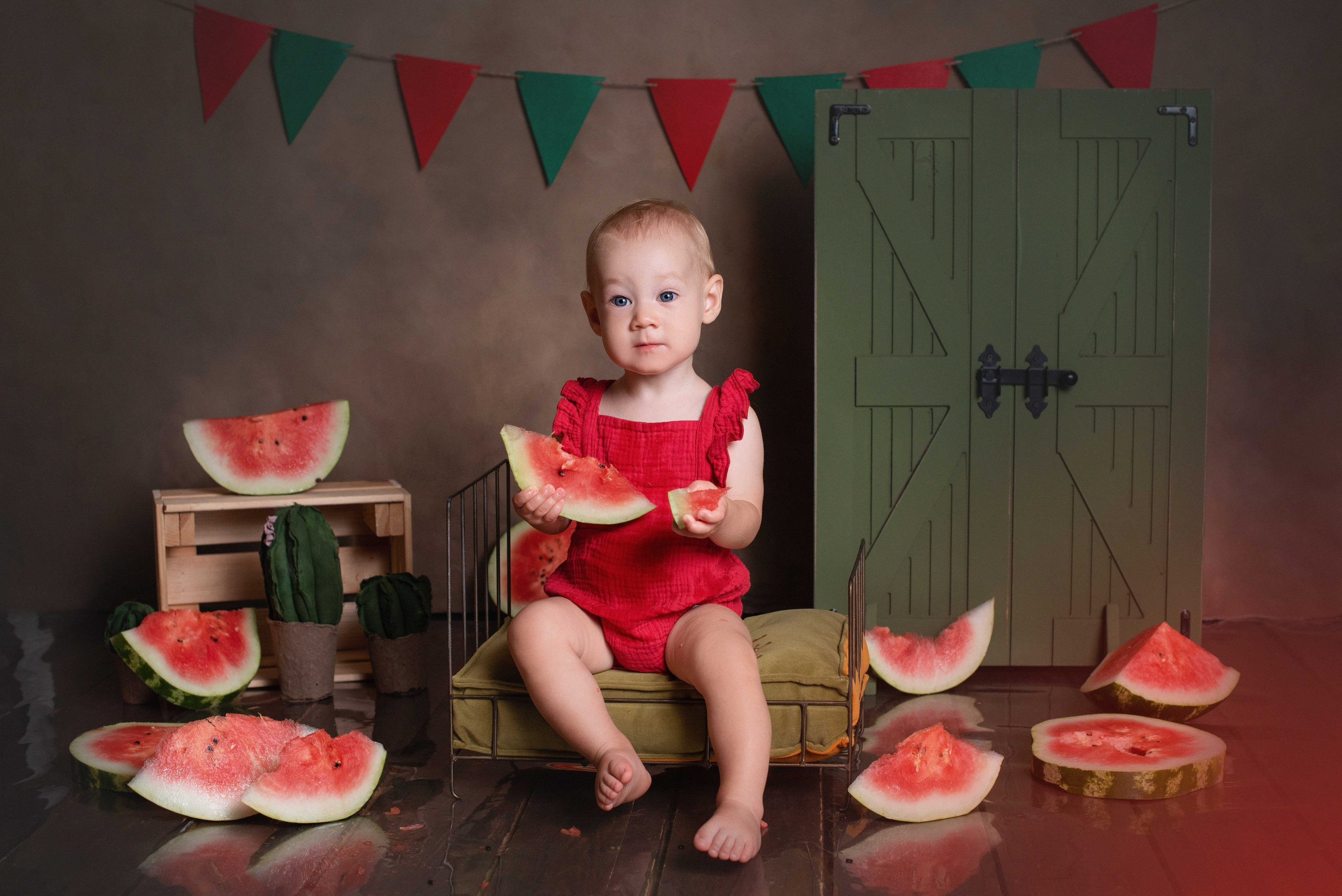 Фотозоны на Годик «Крафт». Фотограф Новорожденных во Владивостоке Ольга Галаницкая