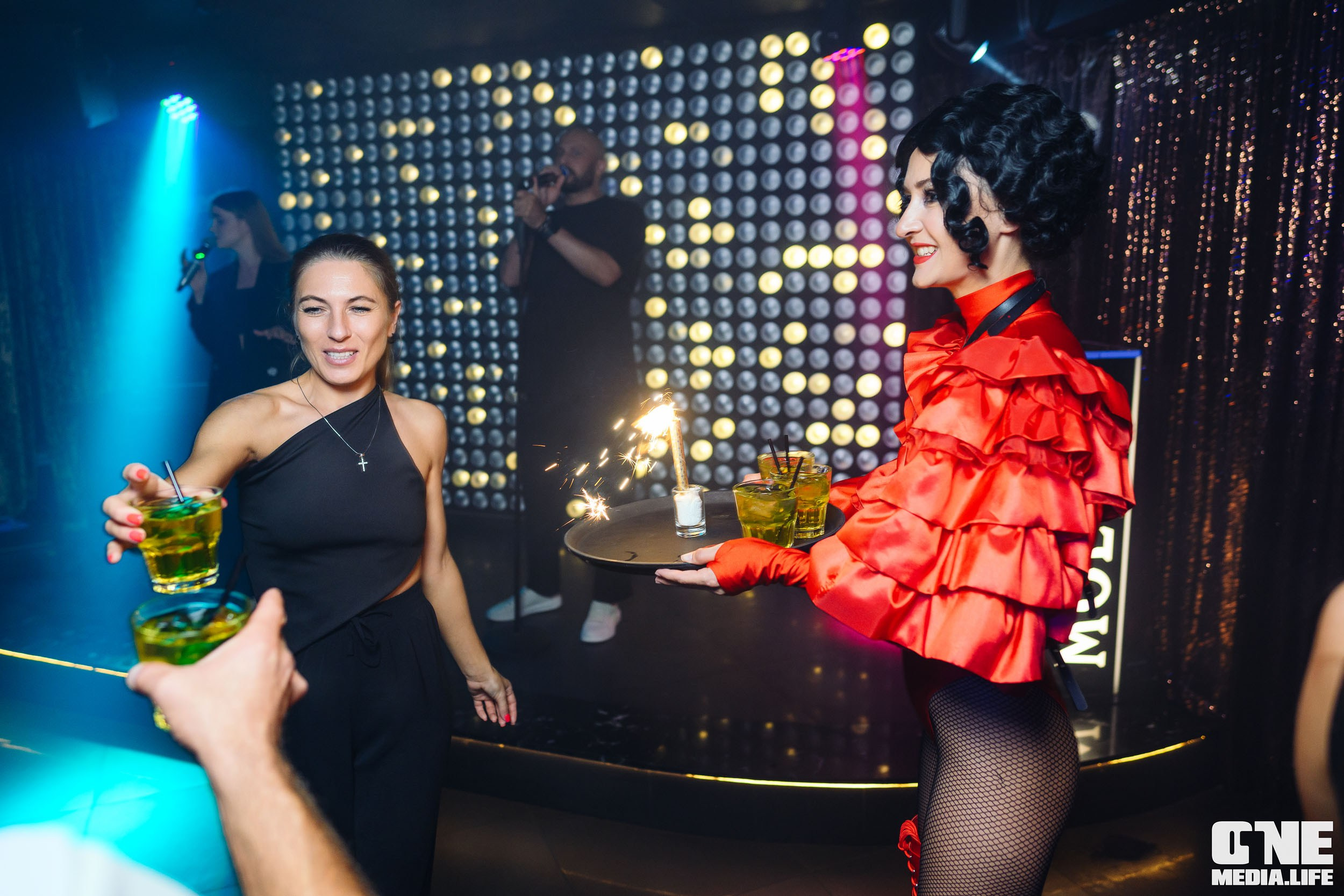 Фоторепортаж из караоке-клуба Эйфория. One Media Life: фоторепортажи, фотоотчеты с мероприятий и заведений