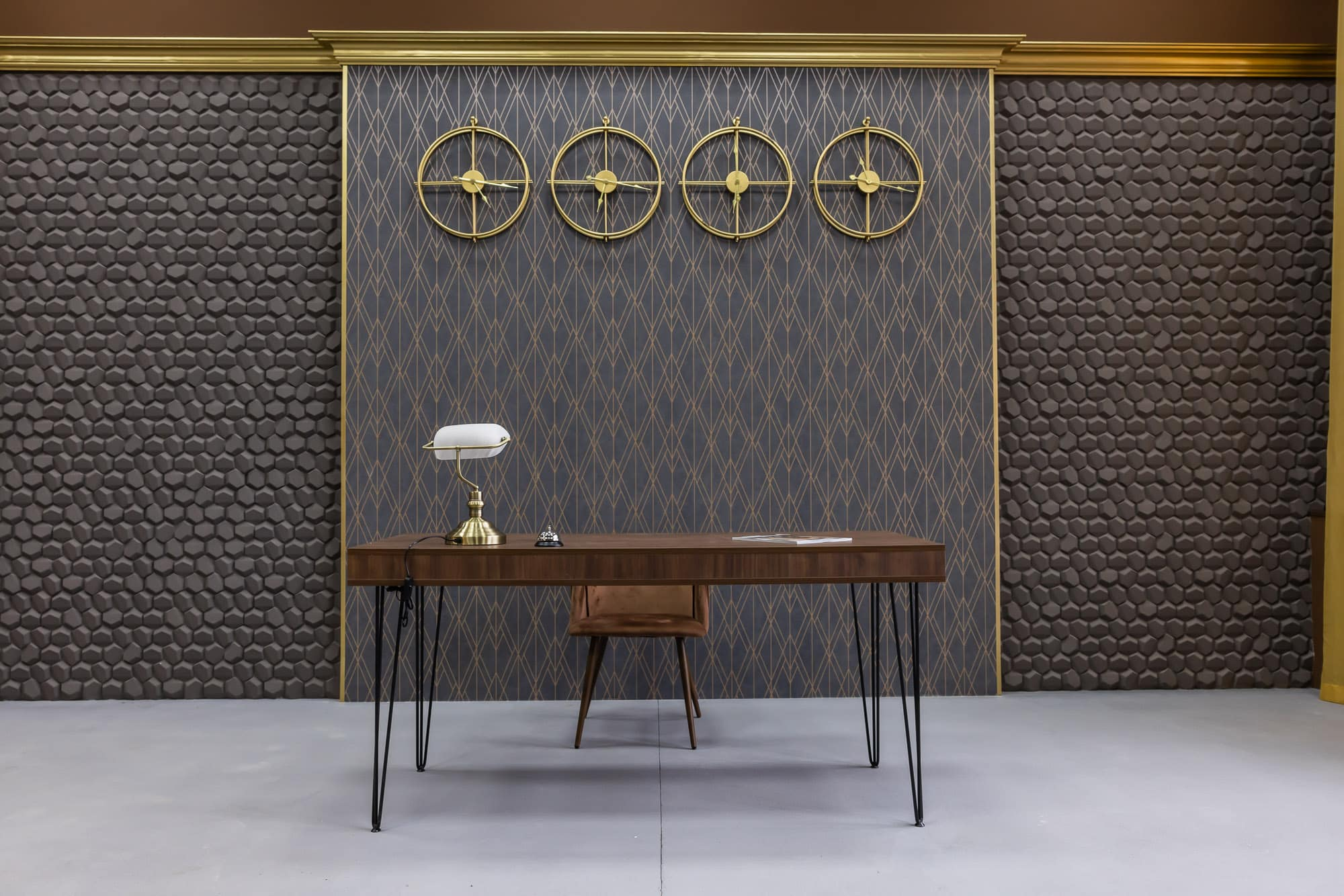 Photohub залы для съемки бизнес-контента. Фотограф в Минске Людмила Дутко