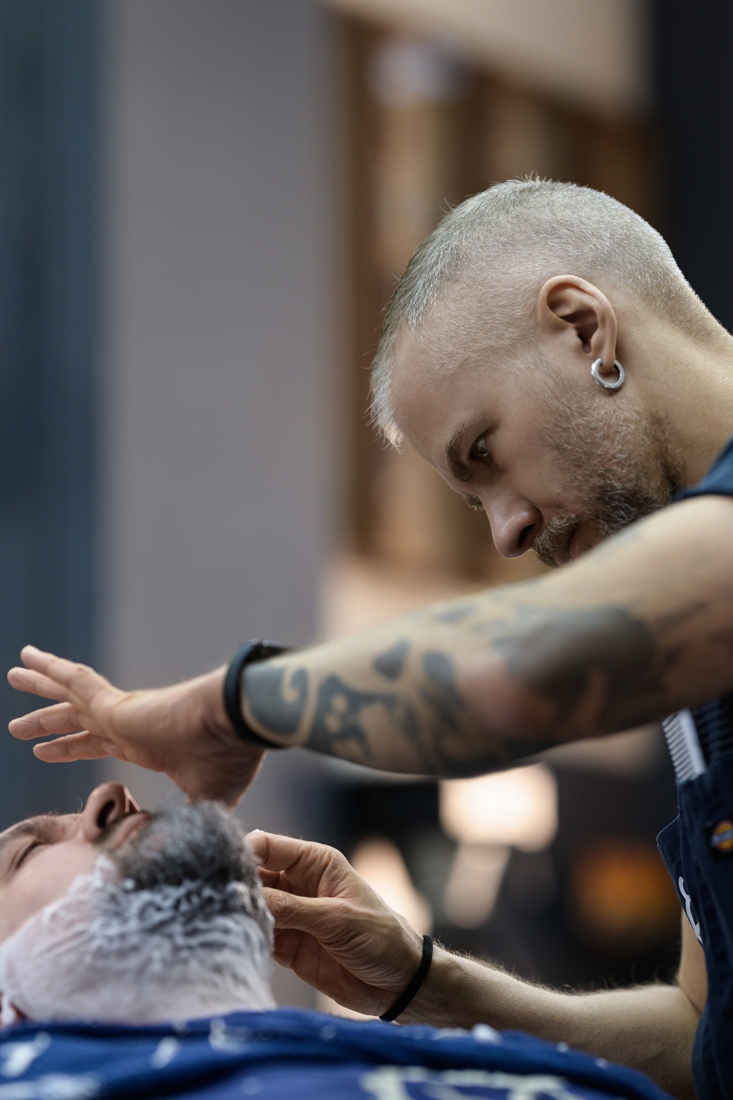 Репортаж с характером. Съемка для барбершопа «Мастерская»