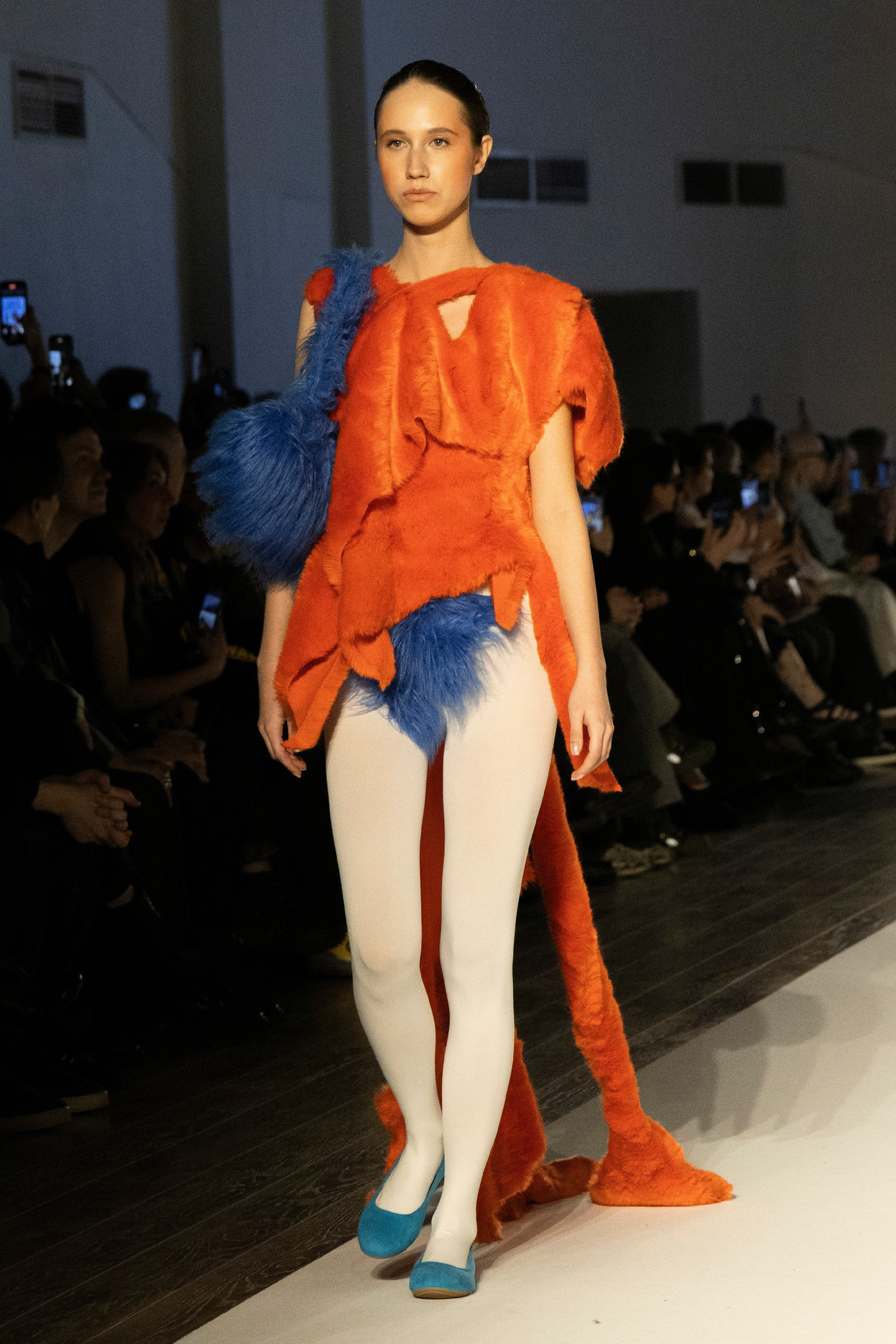 ДЛТ Собака.ru показ победителей конкурса «Новые имена в моде 2025». FOTOFAQ SKOOL г. Санкт-Петербург: очные, дистанционные и онлайн курсы фотографии