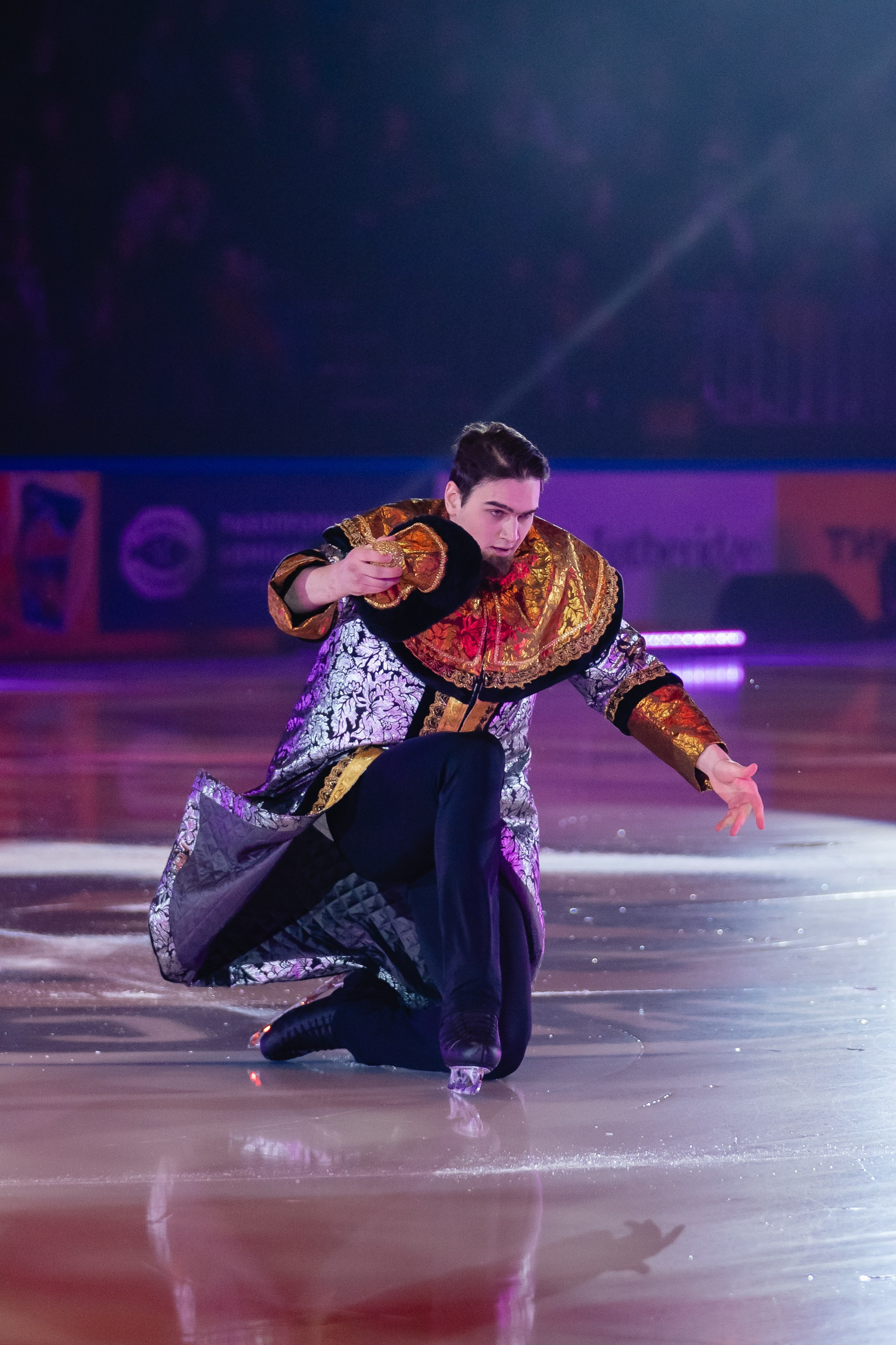 Шоу «Чемпионы на льду» в Новосибирске. Воробьева Ксения — Спортивный и танцевальный фотограф Новосибирск