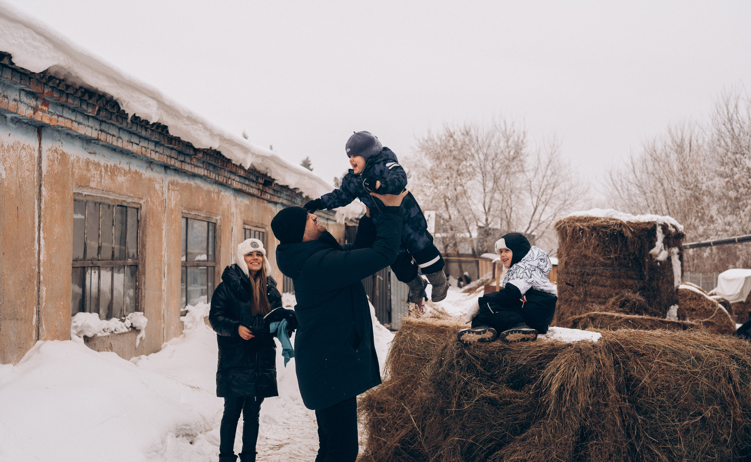 Выходной на конюшне. Семейный, ньюборн фотограф, фотограф на роды в Москве, Виктория Тюльдюкова