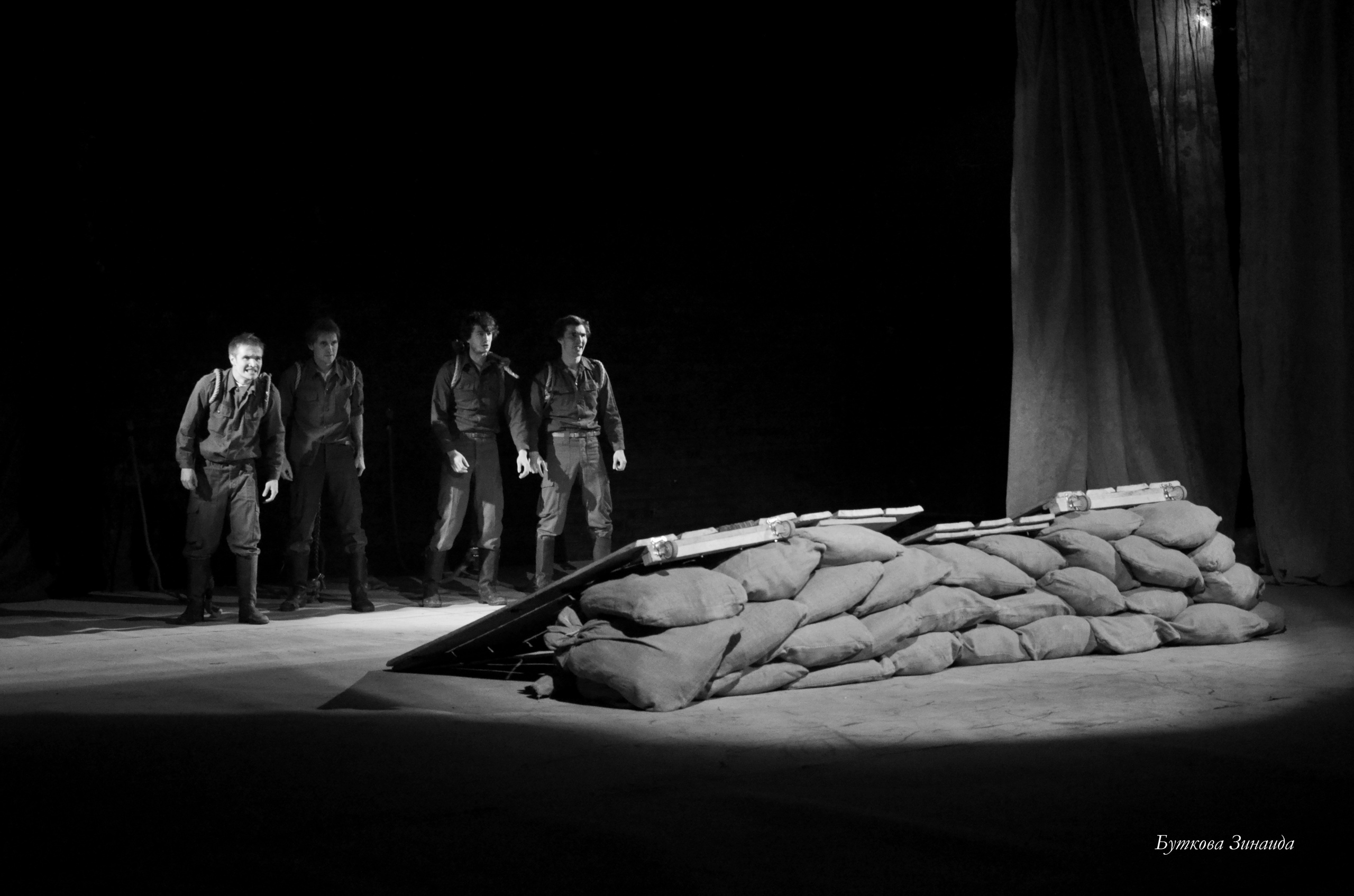 Театральная фотография. Свадебный и семейный фотограф в Ростове-на-Дону Буткова З