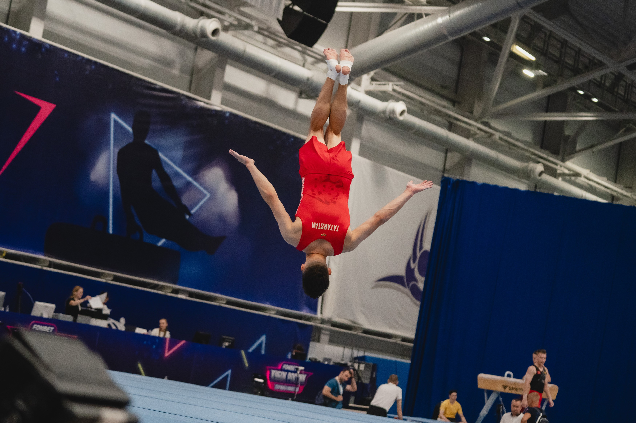 Кубок России по спортивной гимнастике. Воробьева Ксения — Спортивный и танцевальный фотограф Новосибирск