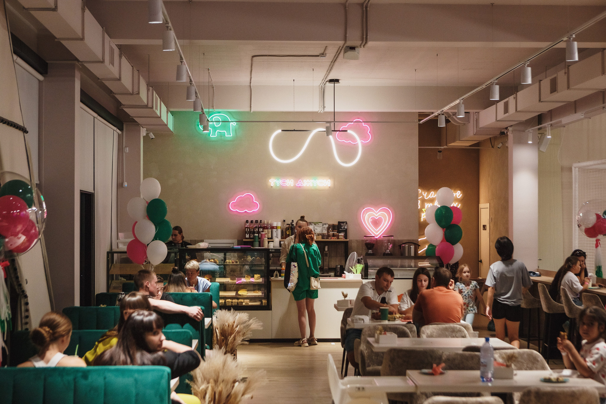 Туси Джуси Таганрог — Яркие и Весёлые Фотографии Детской Игровой Зоны. Свадебный и семейный фотограф в Таганроге Бакарюк Антон