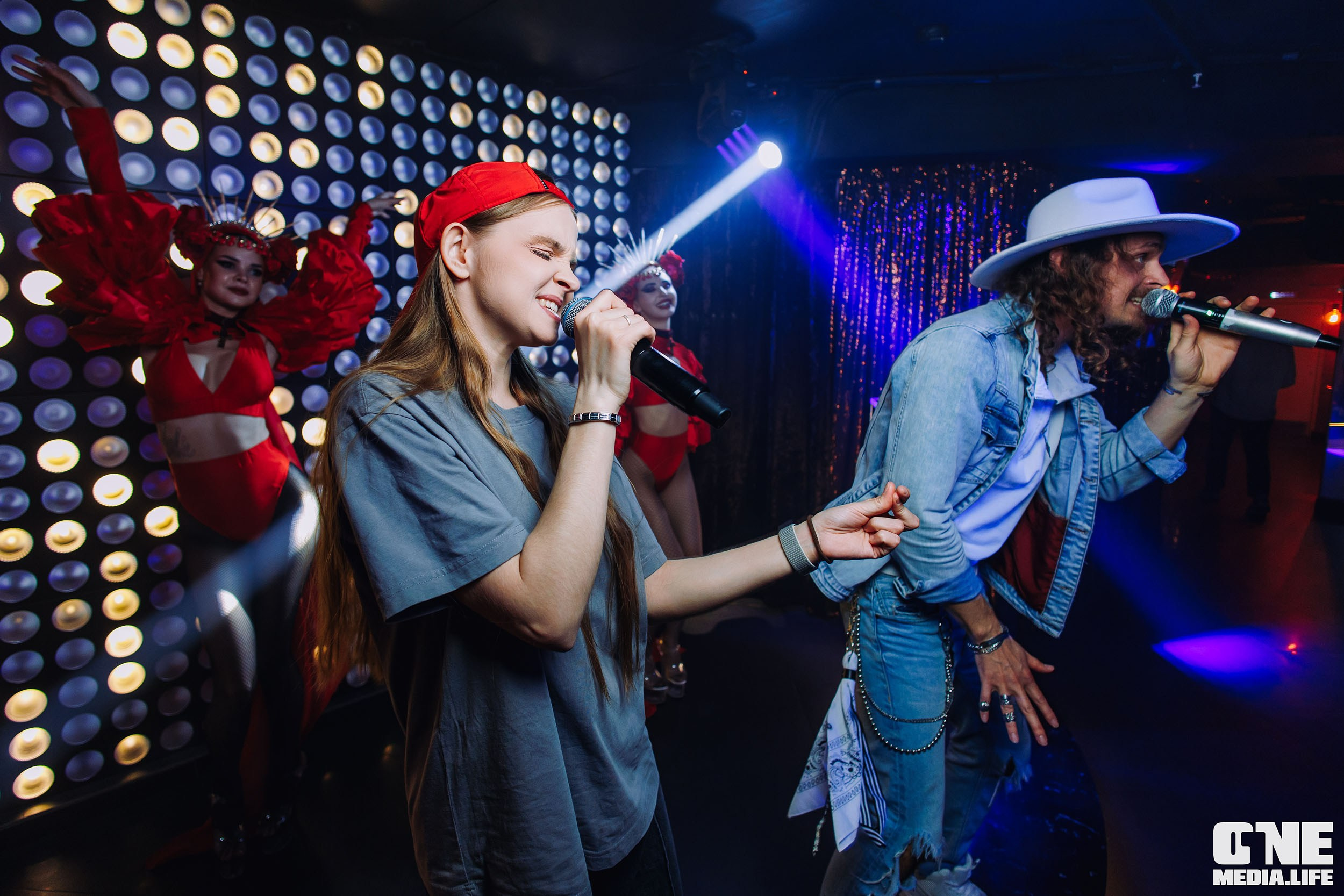 Фоторепортаж из караоке-клубе Эйфория. One Media Life: фоторепортажи, фотоотчеты с мероприятий и заведений