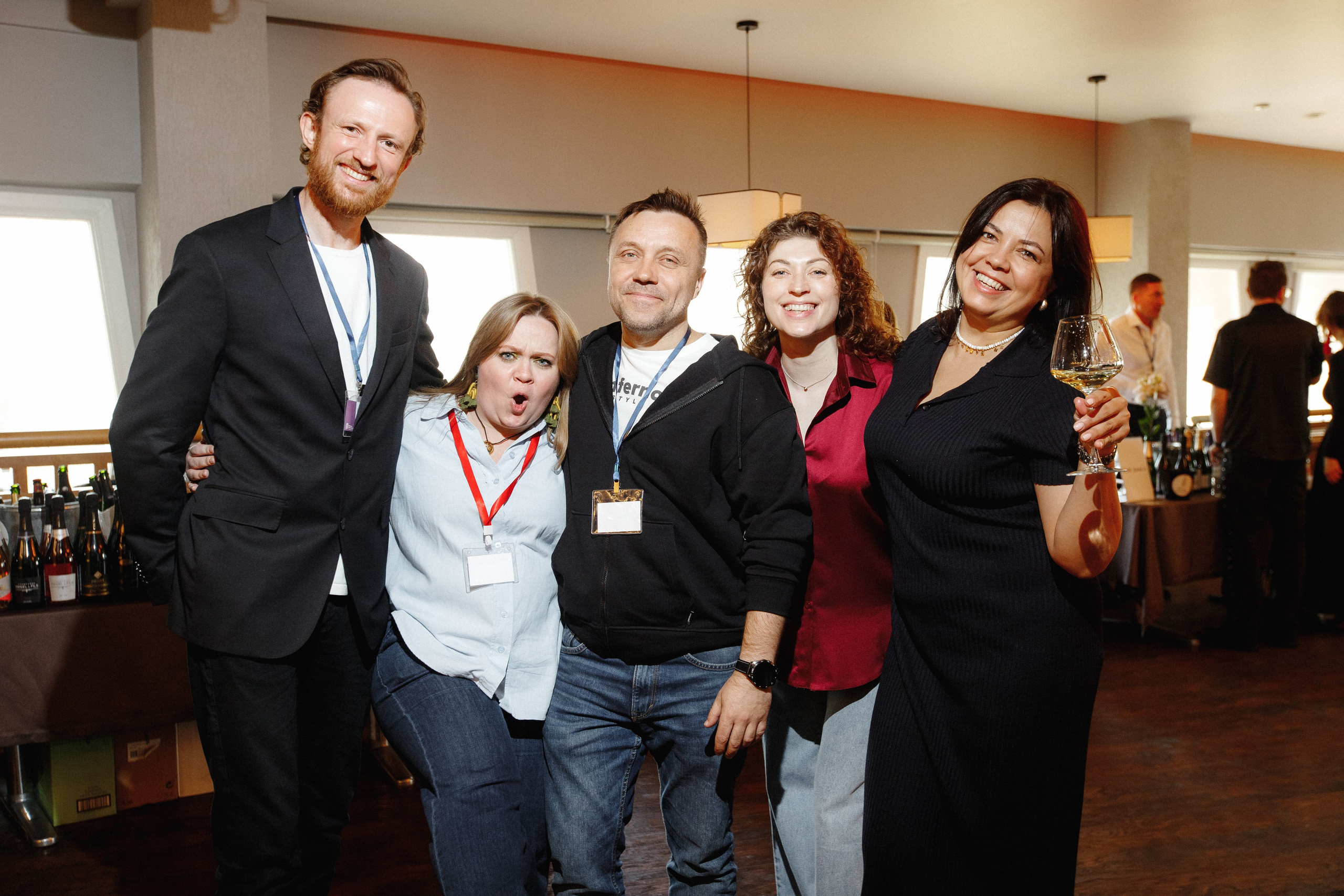 ФЕСТИВАЛЬ ИГРИСТЫХ ВИН. СВОИ. ФОТООТЧЕТЫ-СОБЫТИЯ-МЕСТА