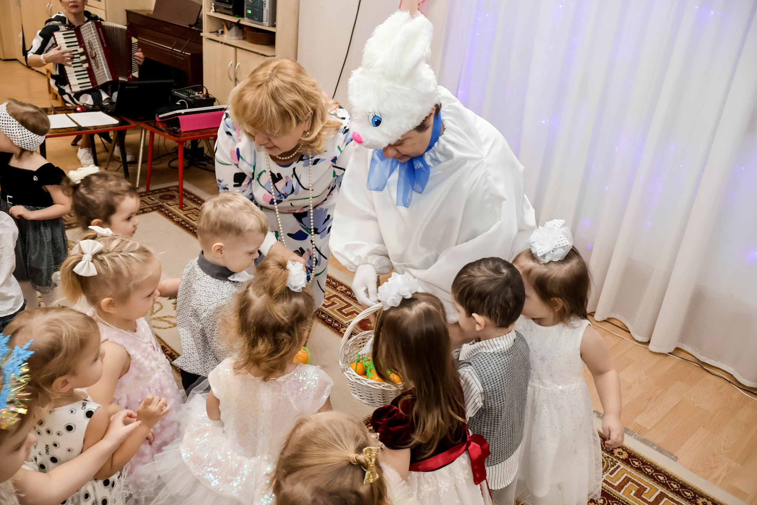Новый год группа «Вишенка». Виктория Шишкова свадебный фотограф Москва и МО (Балашиха, Щелково)