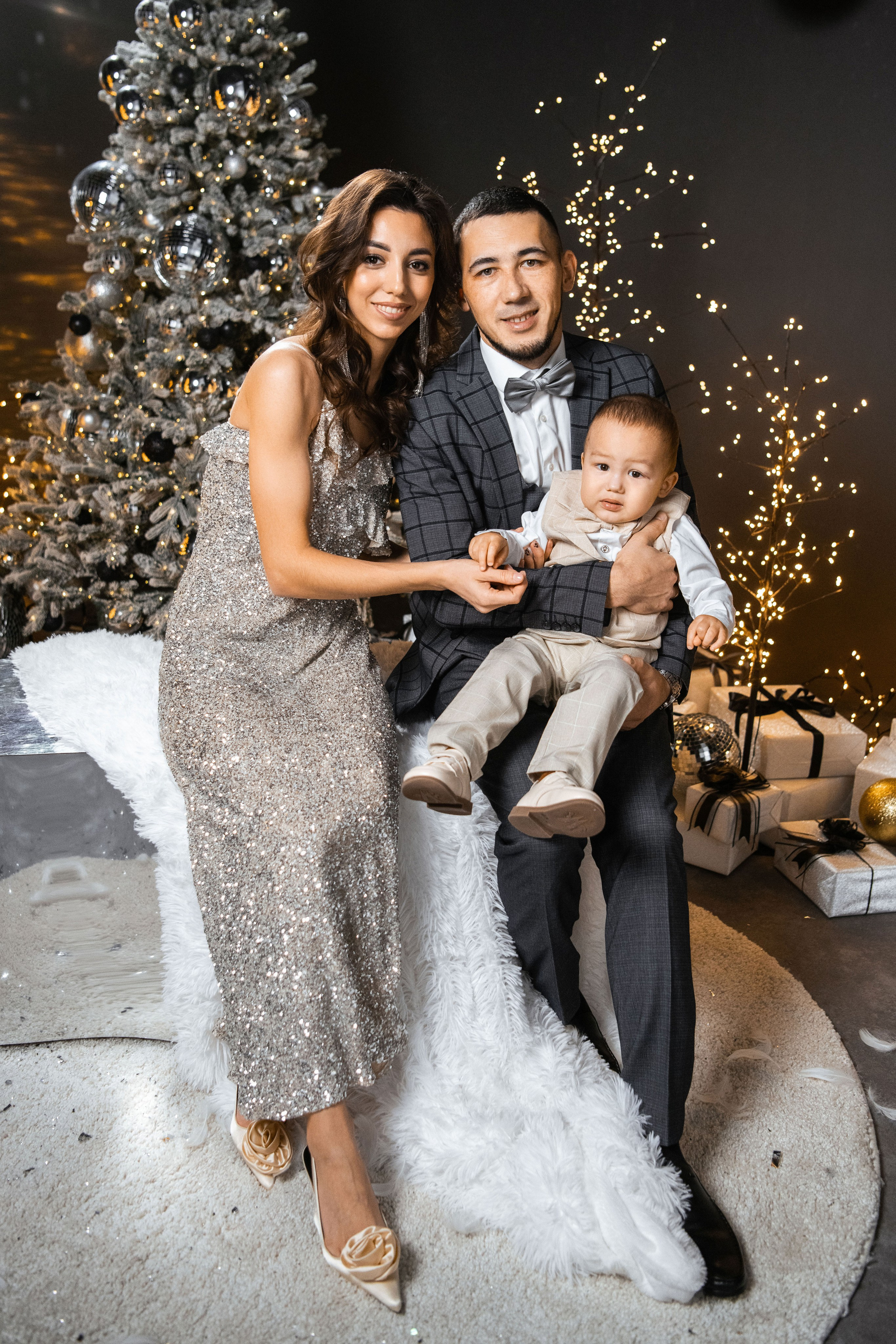 Новогоднее портфолио 2025. Свадебный и семейный фотограф в Уфе | Винс Константин | Фотопроекты