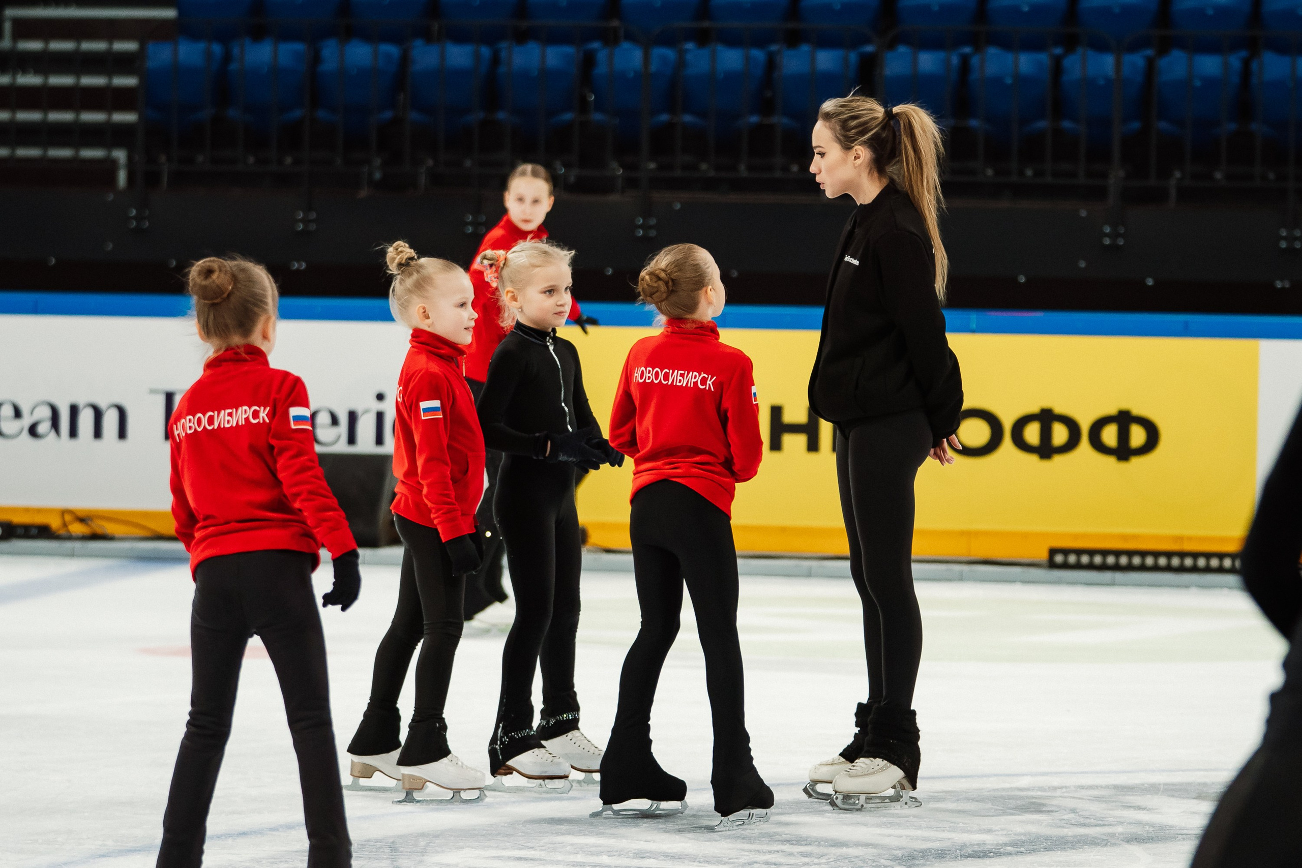 Мастер-класс Алины Загитовой в Новосибирске. Воробьева Ксения — Спортивный и танцевальный фотограф Новосибирск
